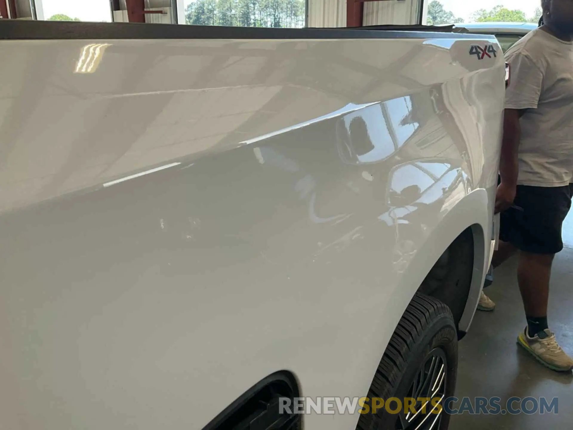 21 Photograph of a damaged car 3GCUYEEL0LG216506 CHEVROLET SILVERADO 2020