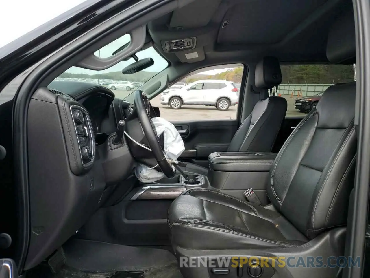 7 Photograph of a damaged car 3GCUYGEL3LG303845 CHEVROLET SILVERADO 2020