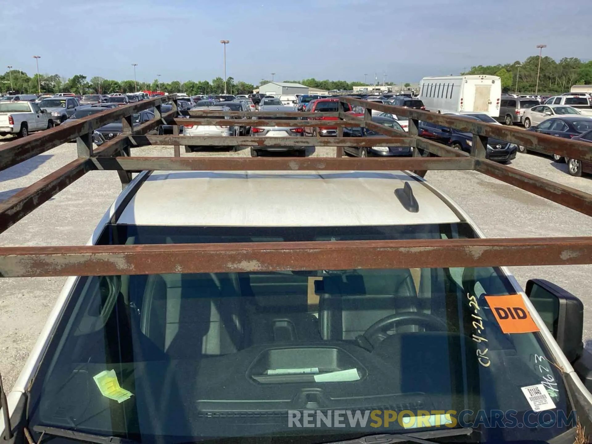 10 Photograph of a damaged car 1GC0WLE7XMF273620 CHEVROLET SILVERADO 2021