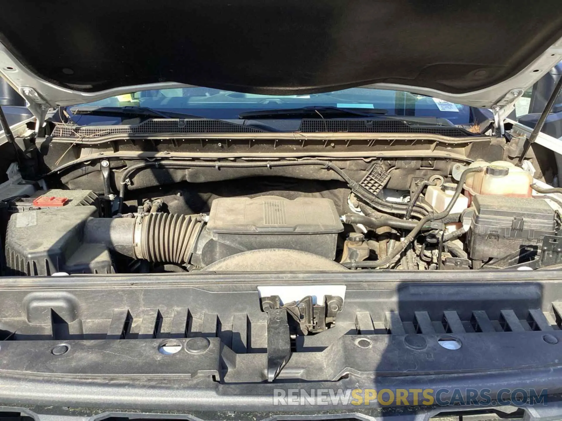 18 Photograph of a damaged car 1GC0WLE7XMF273620 CHEVROLET SILVERADO 2021
