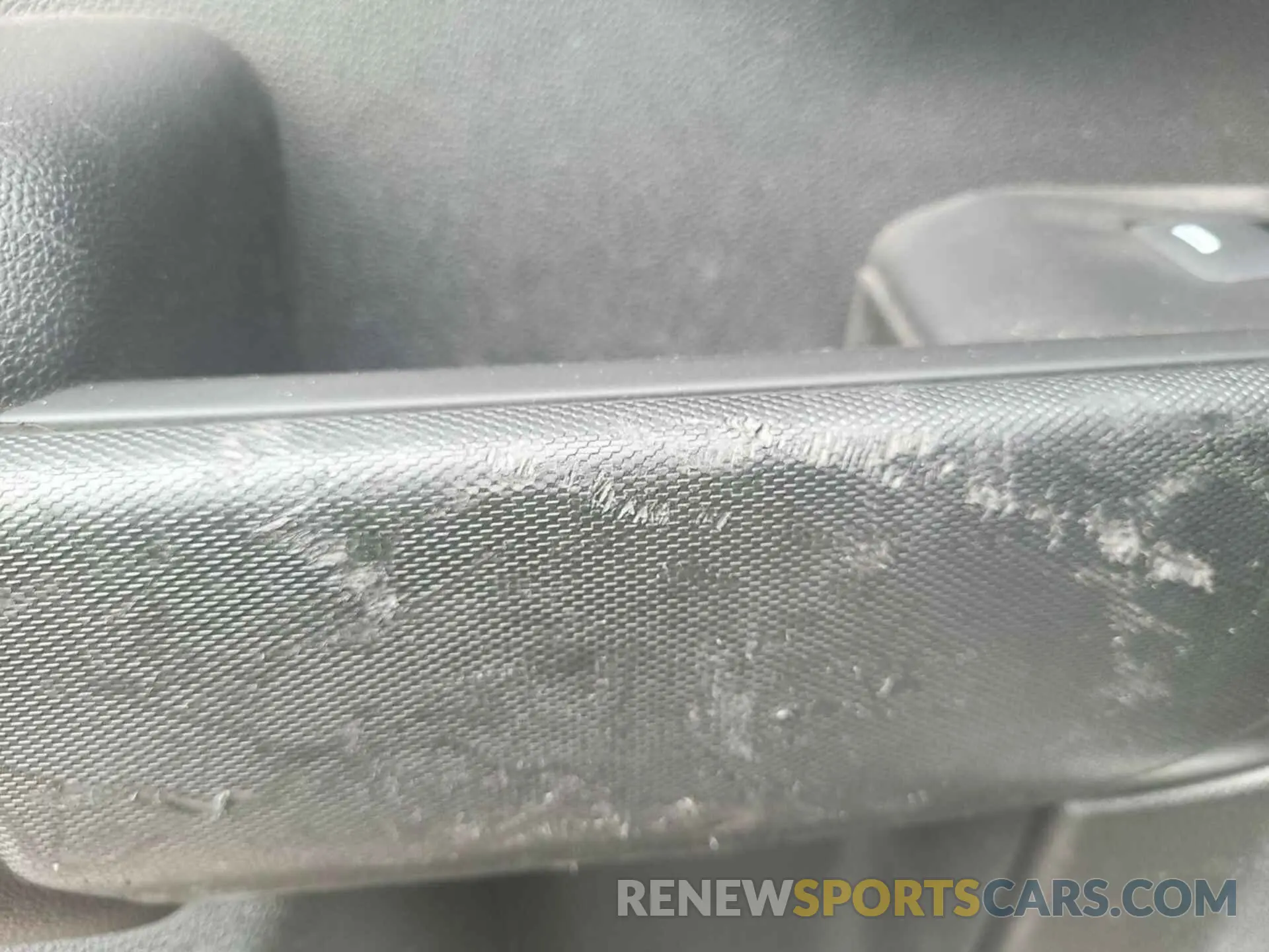 24 Photograph of a damaged car 1GC2YLE71MF250097 CHEVROLET SILVERADO 2021