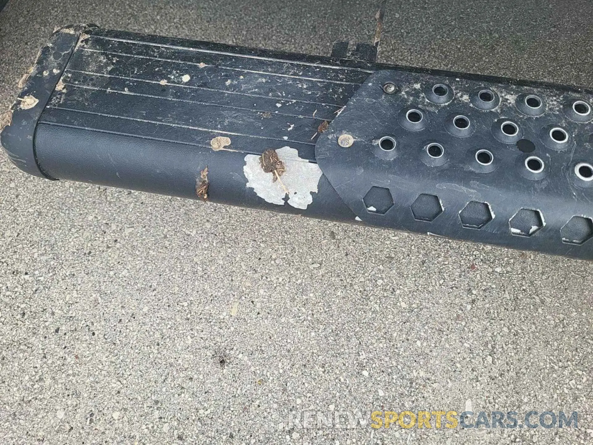 27 Photograph of a damaged car 1GC2YLE71MF250097 CHEVROLET SILVERADO 2021