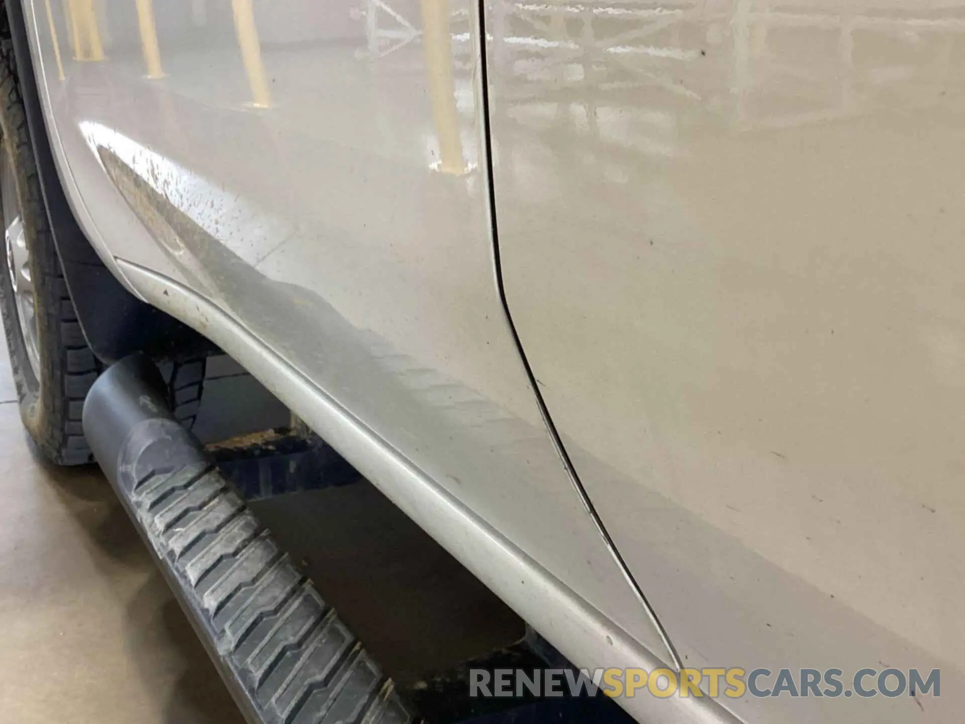 16 Photograph of a damaged car 1GC2YLE72MF157119 CHEVROLET SILVERADO 2021