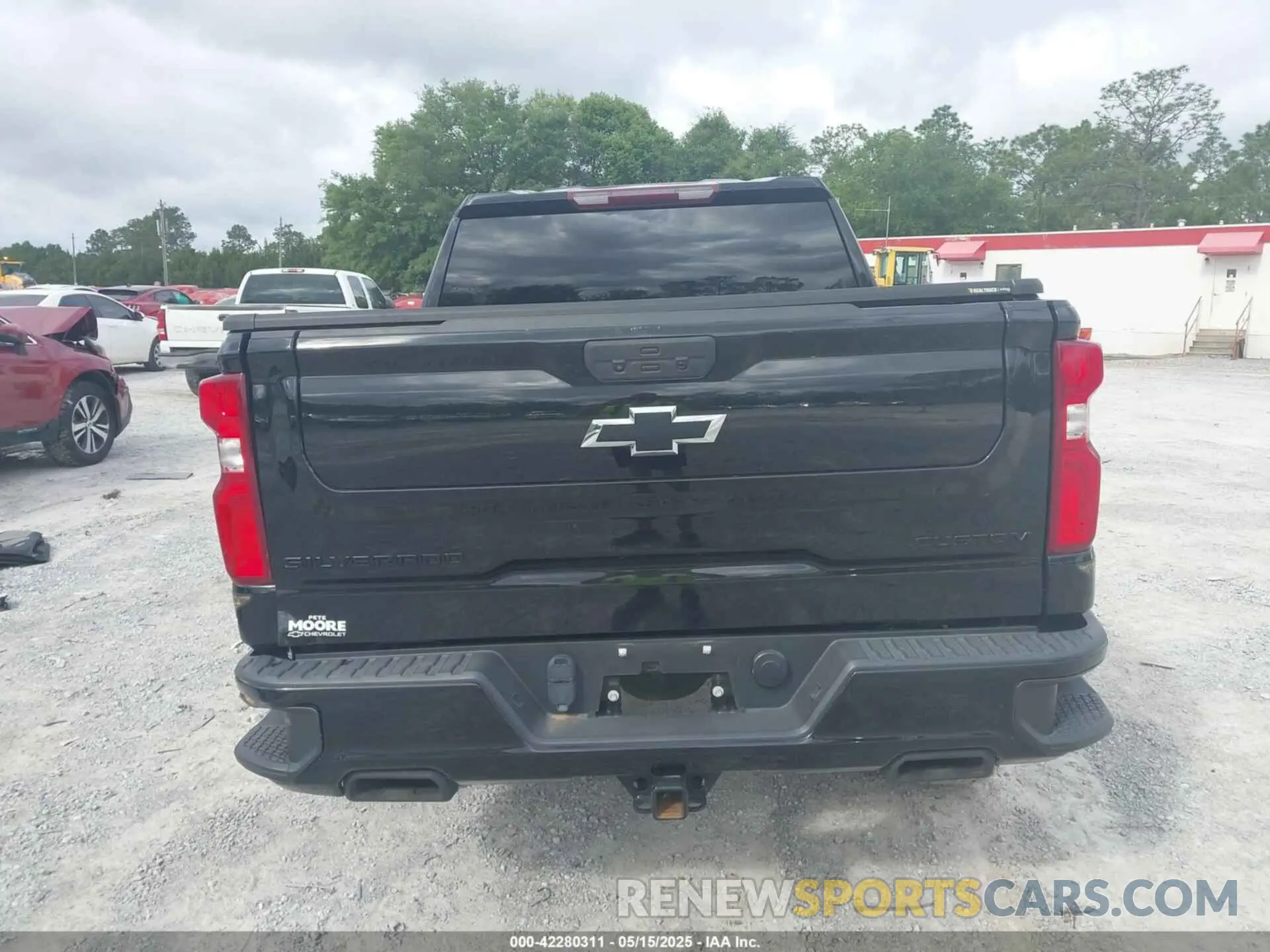 15 Photograph of a damaged car 3GCPYCEL3MG422938 CHEVROLET SILVERADO 2021