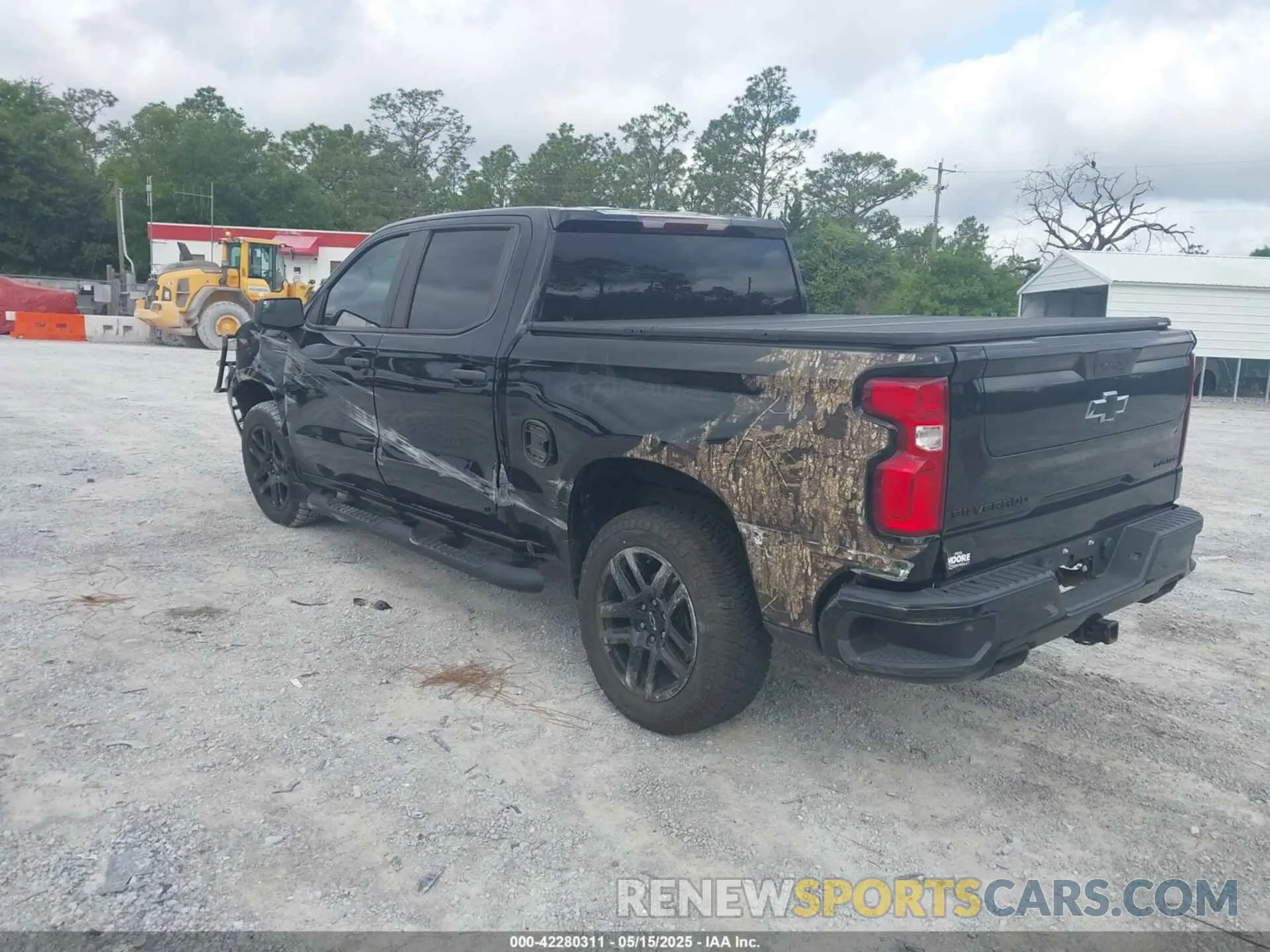 3 Photograph of a damaged car 3GCPYCEL3MG422938 CHEVROLET SILVERADO 2021
