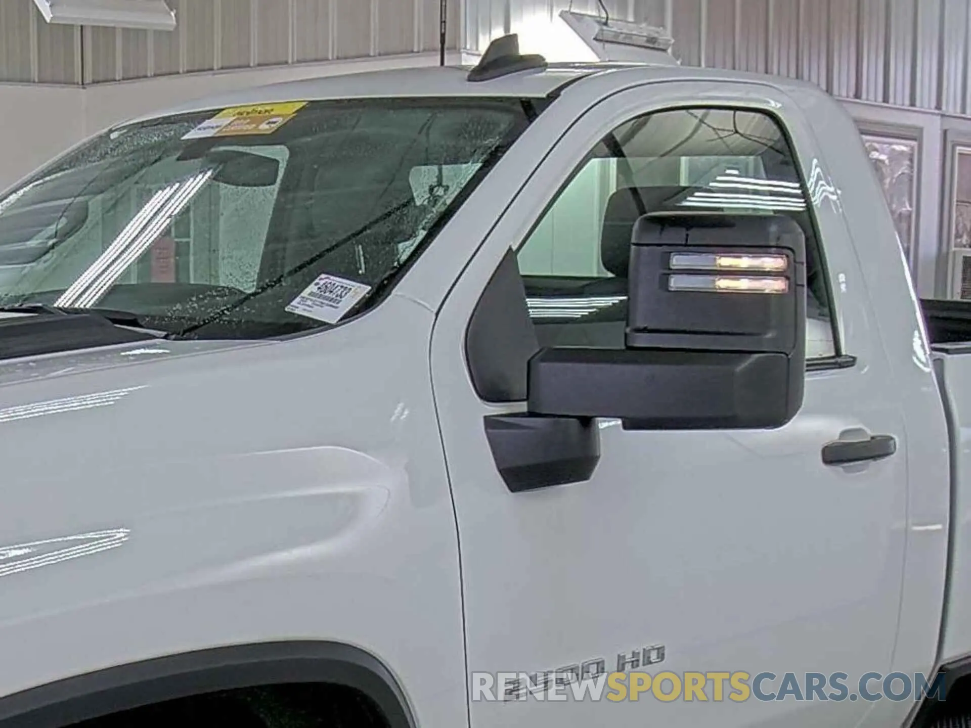 1 Photograph of a damaged car 1GC0YLE77NF338080 CHEVROLET SILVERADO 2022