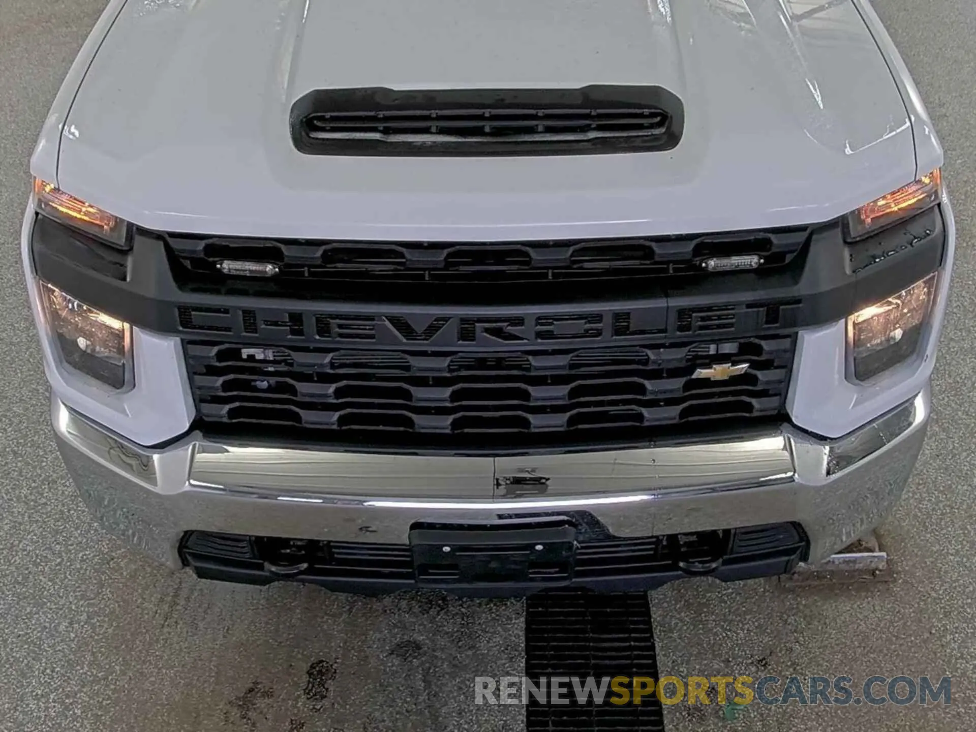 22 Photograph of a damaged car 1GC0YLE77NF338080 CHEVROLET SILVERADO 2022