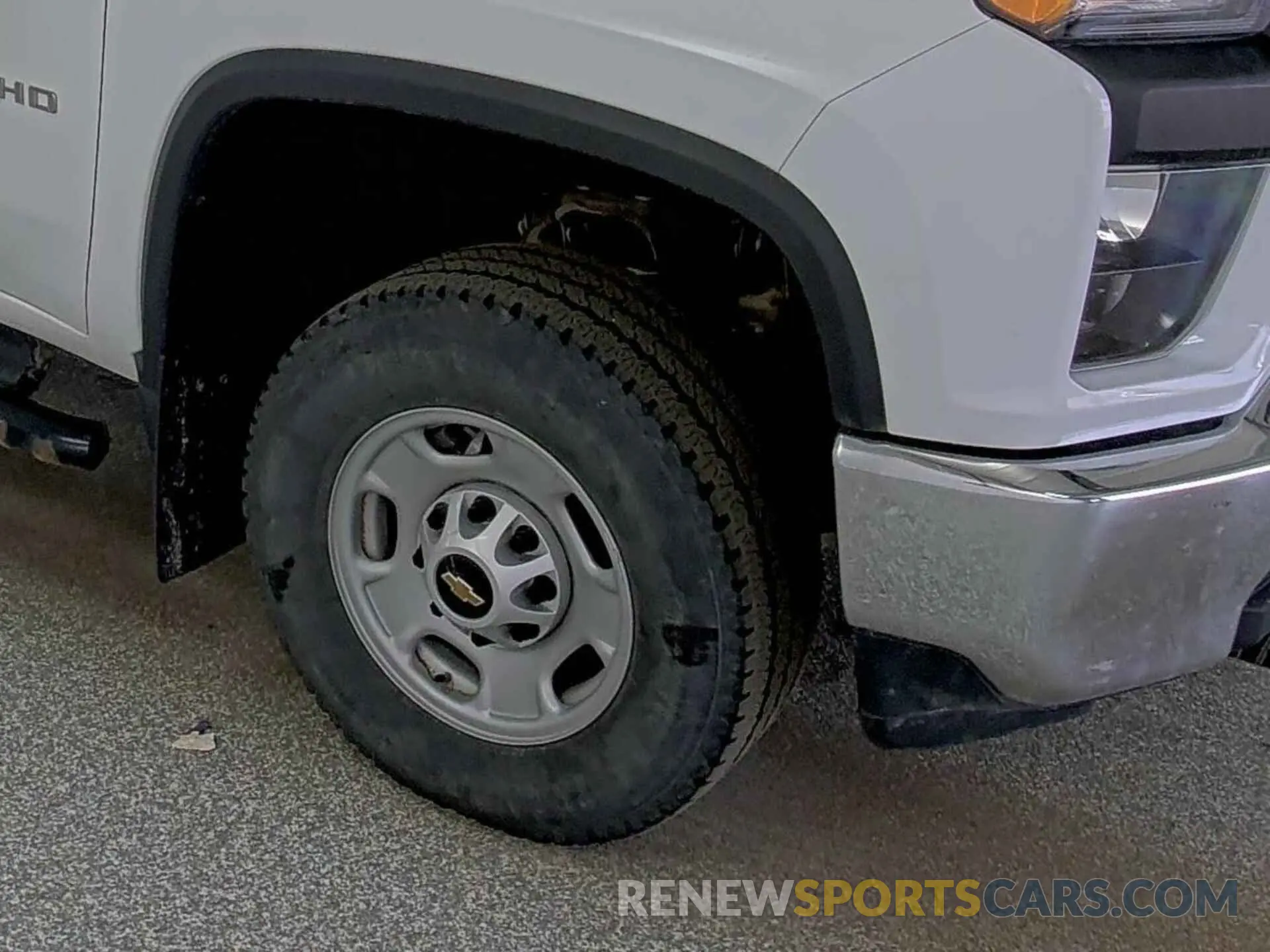 23 Photograph of a damaged car 1GC0YLE79NF348805 CHEVROLET SILVERADO 2022
