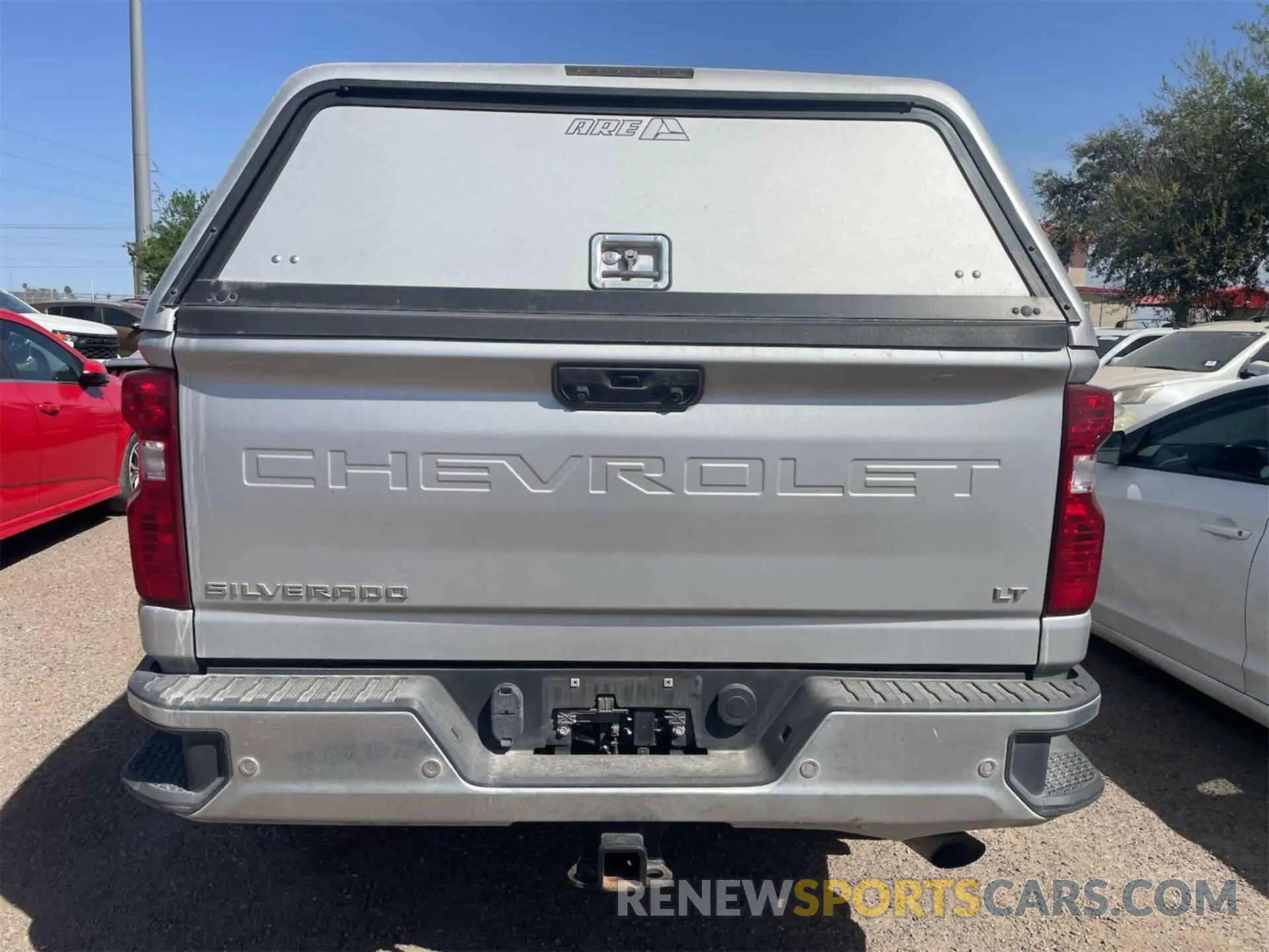 5 Photograph of a damaged car 1GC1YNE78NF310496 CHEVROLET SILVERADO 2022