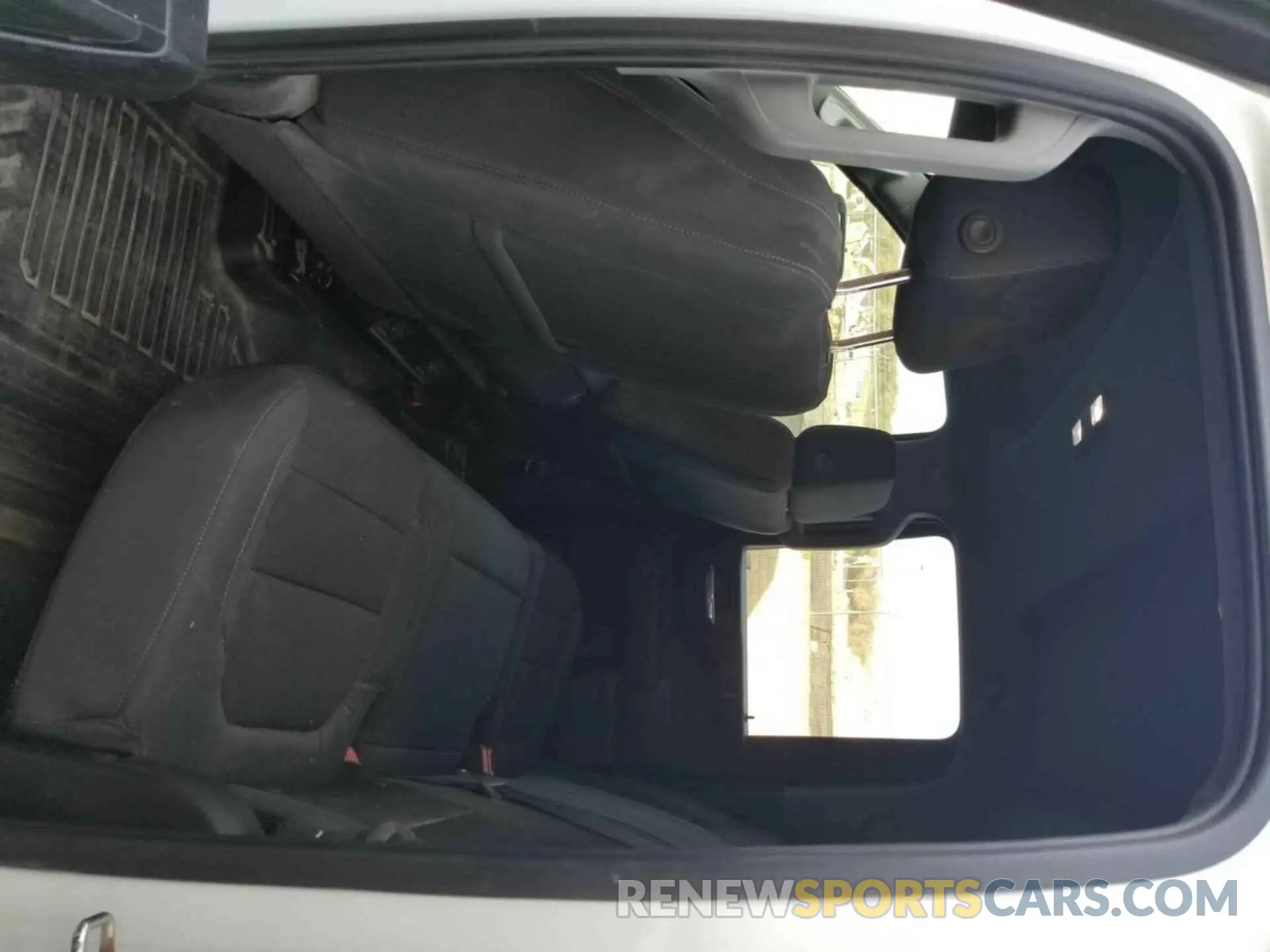 13 Photograph of a damaged car 1GC5YLE72NF173481 CHEVROLET SILVERADO 2022