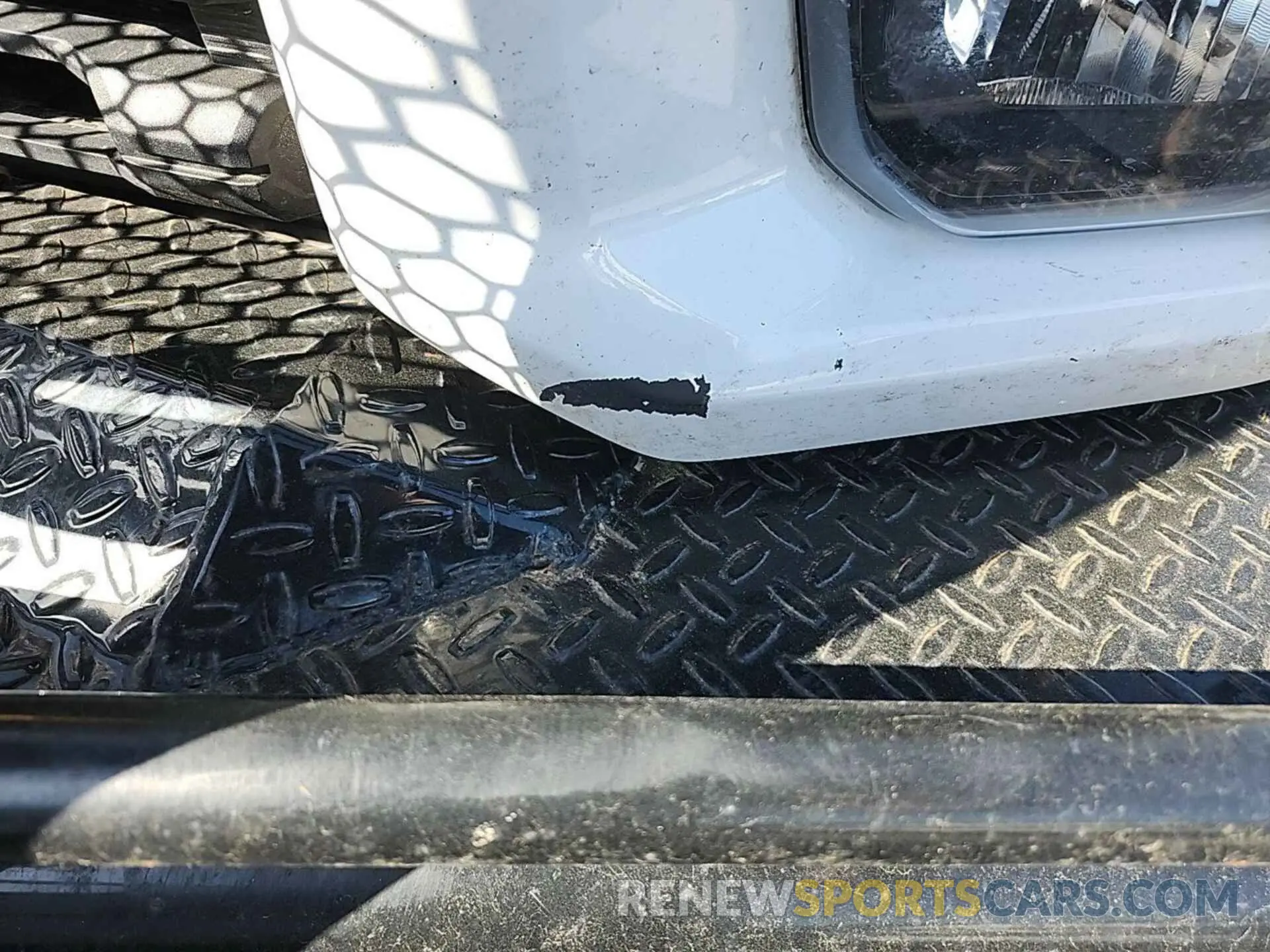 14 Photograph of a damaged car 1GC5YLE72NF173481 CHEVROLET SILVERADO 2022