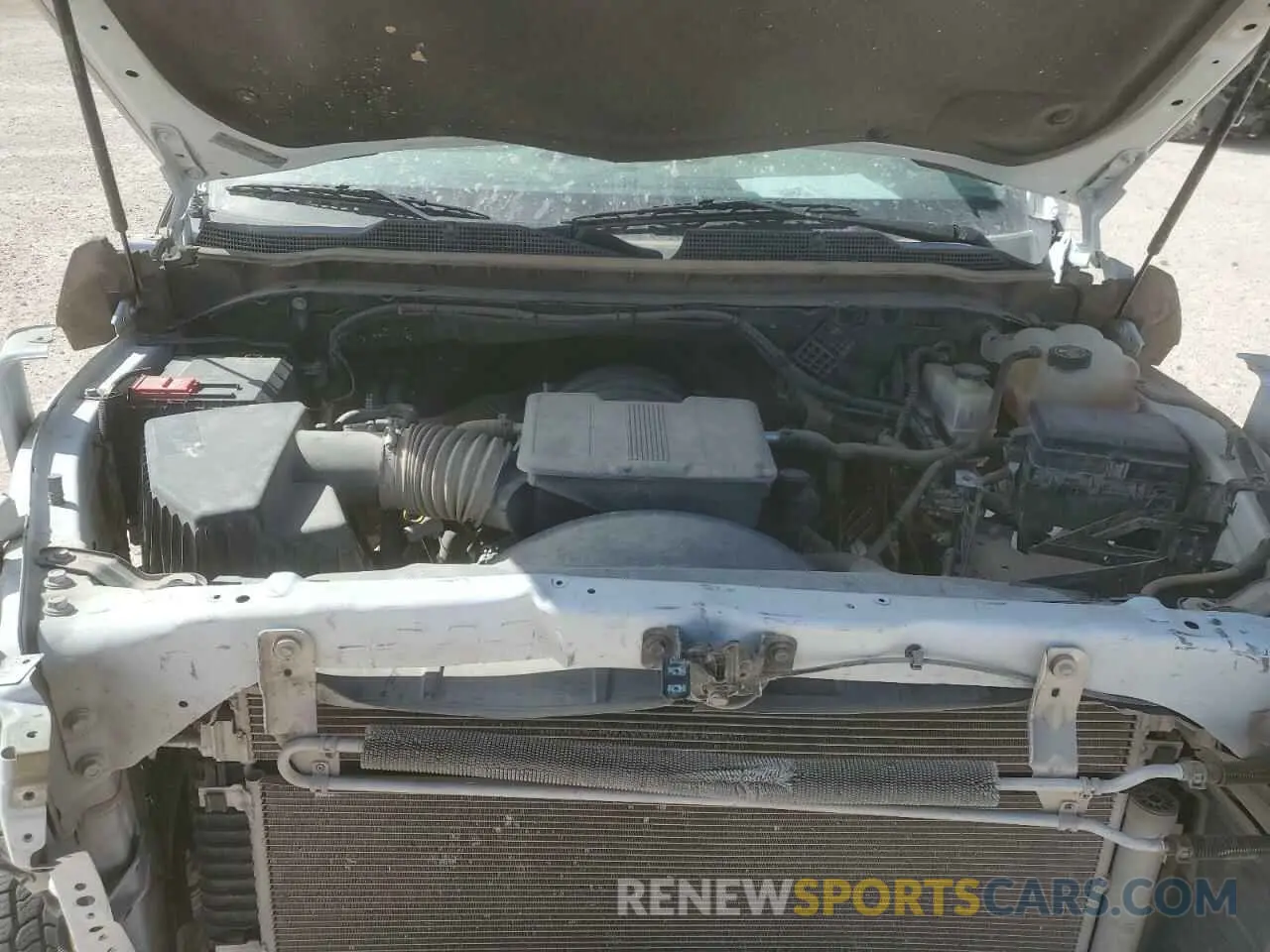 12 Photograph of a damaged car 1GC5YLE7XNF243194 CHEVROLET SILVERADO 2022