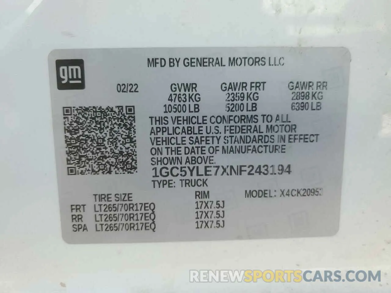 13 Photograph of a damaged car 1GC5YLE7XNF243194 CHEVROLET SILVERADO 2022
