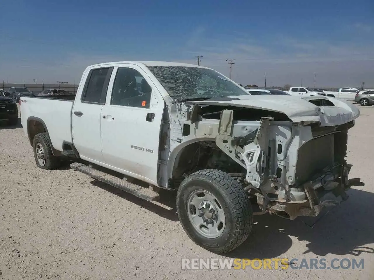 4 Photograph of a damaged car 1GC5YLE7XNF243194 CHEVROLET SILVERADO 2022