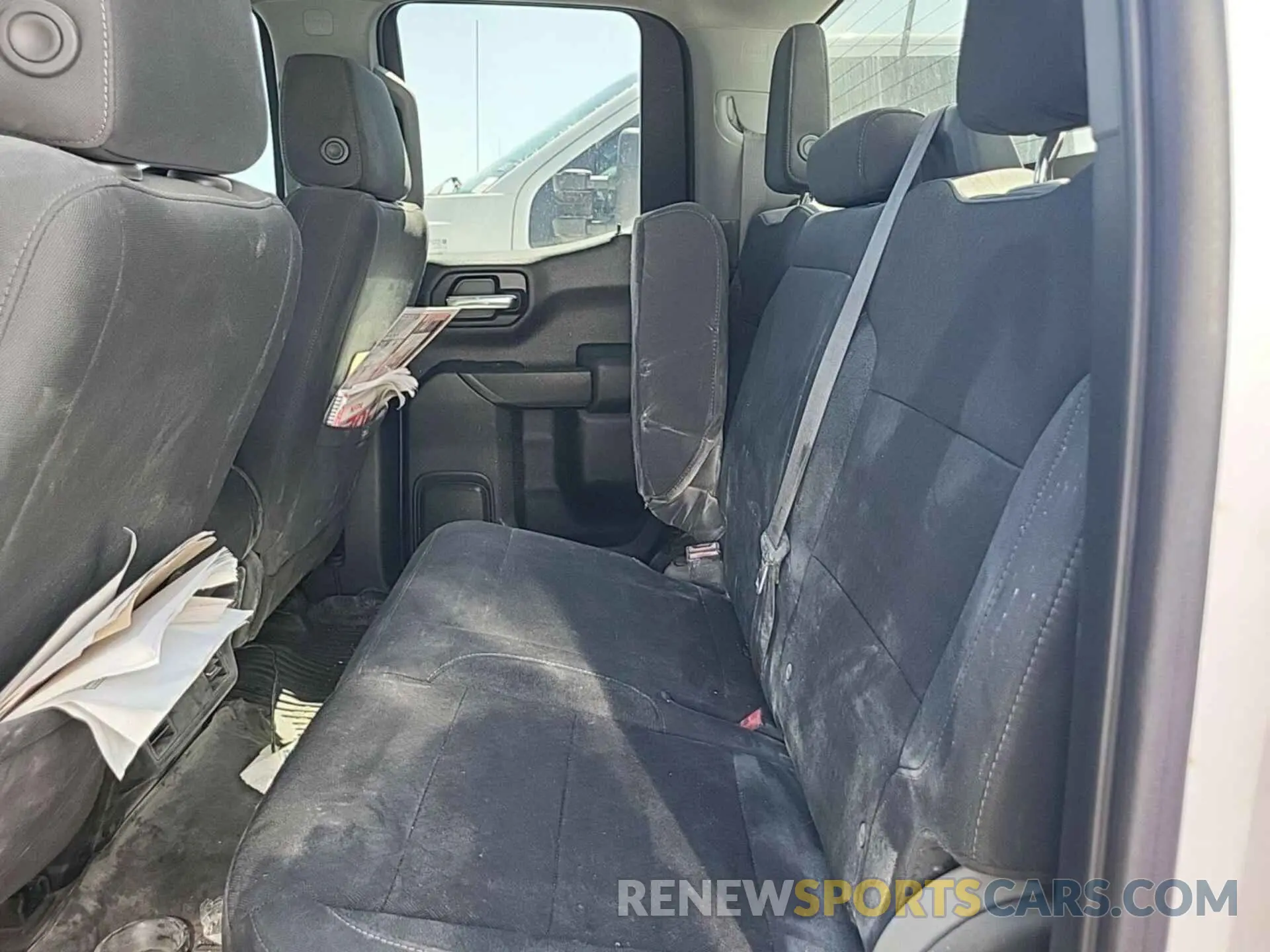 3 Photograph of a damaged car 1GCRDAED2NZ508874 CHEVROLET SILVERADO 2022
