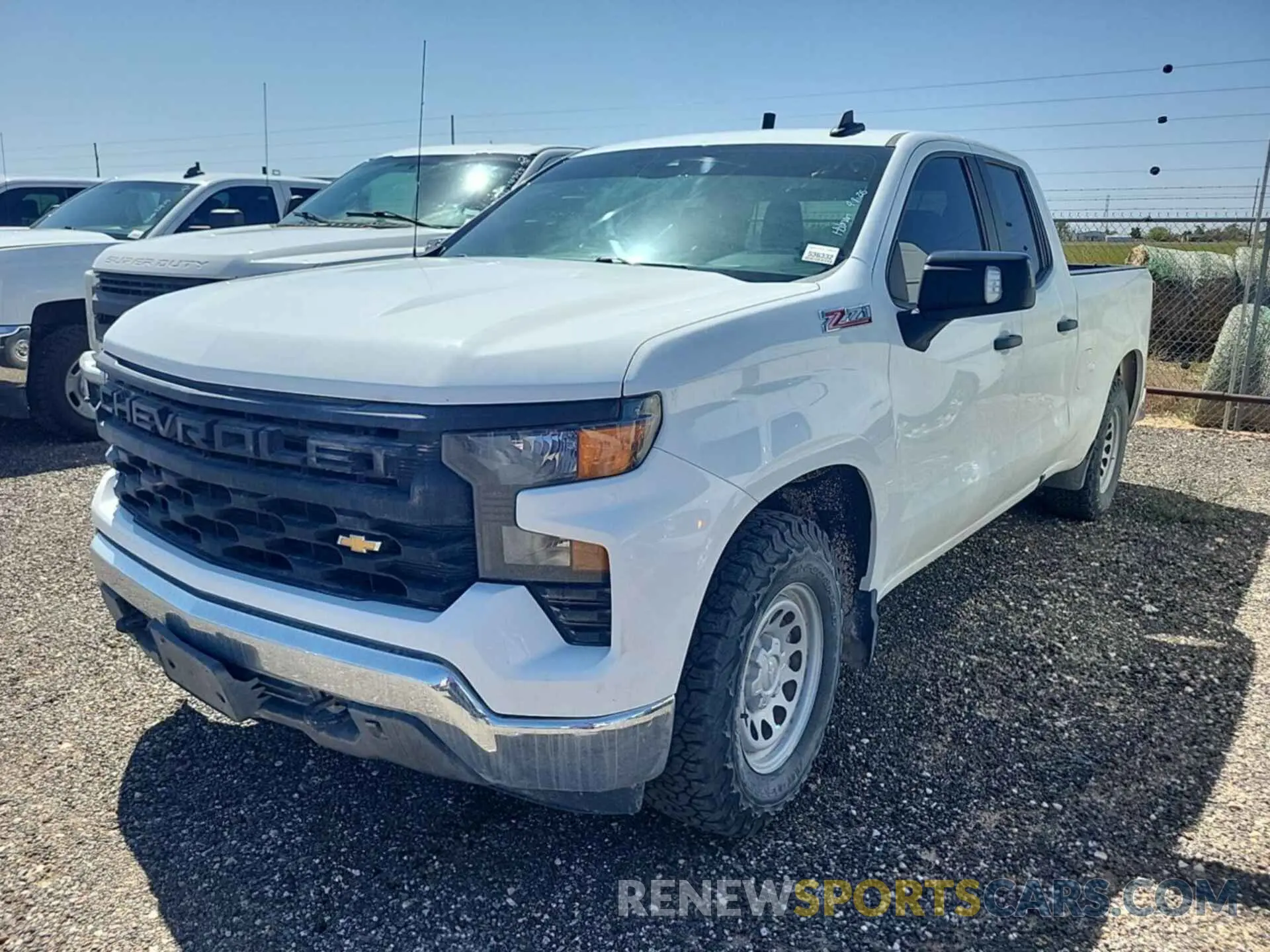 5 Photograph of a damaged car 1GCRDAED2NZ508874 CHEVROLET SILVERADO 2022
