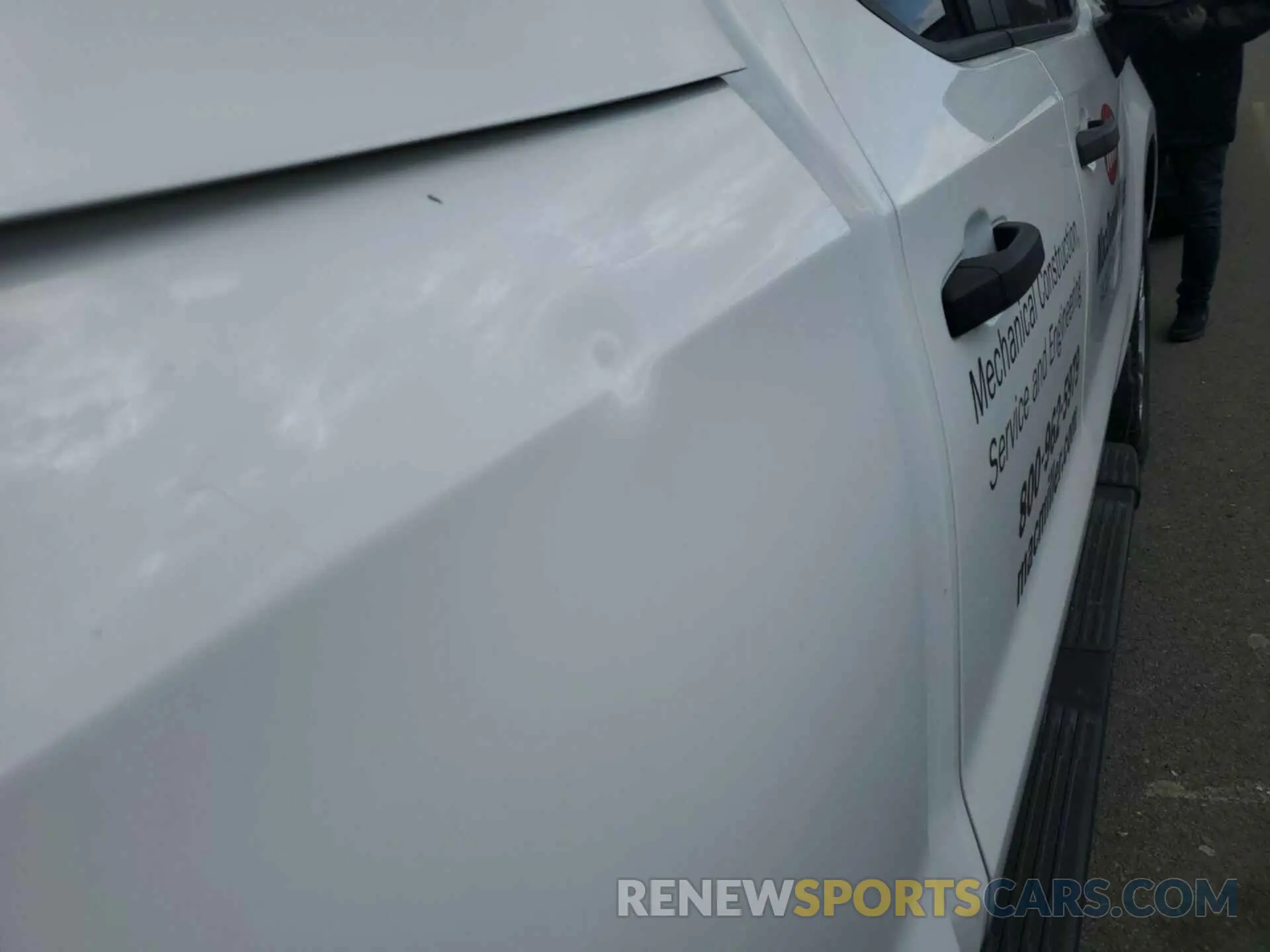 14 Photograph of a damaged car 1GCRDBEK3NZ615047 CHEVROLET SILVERADO 2022