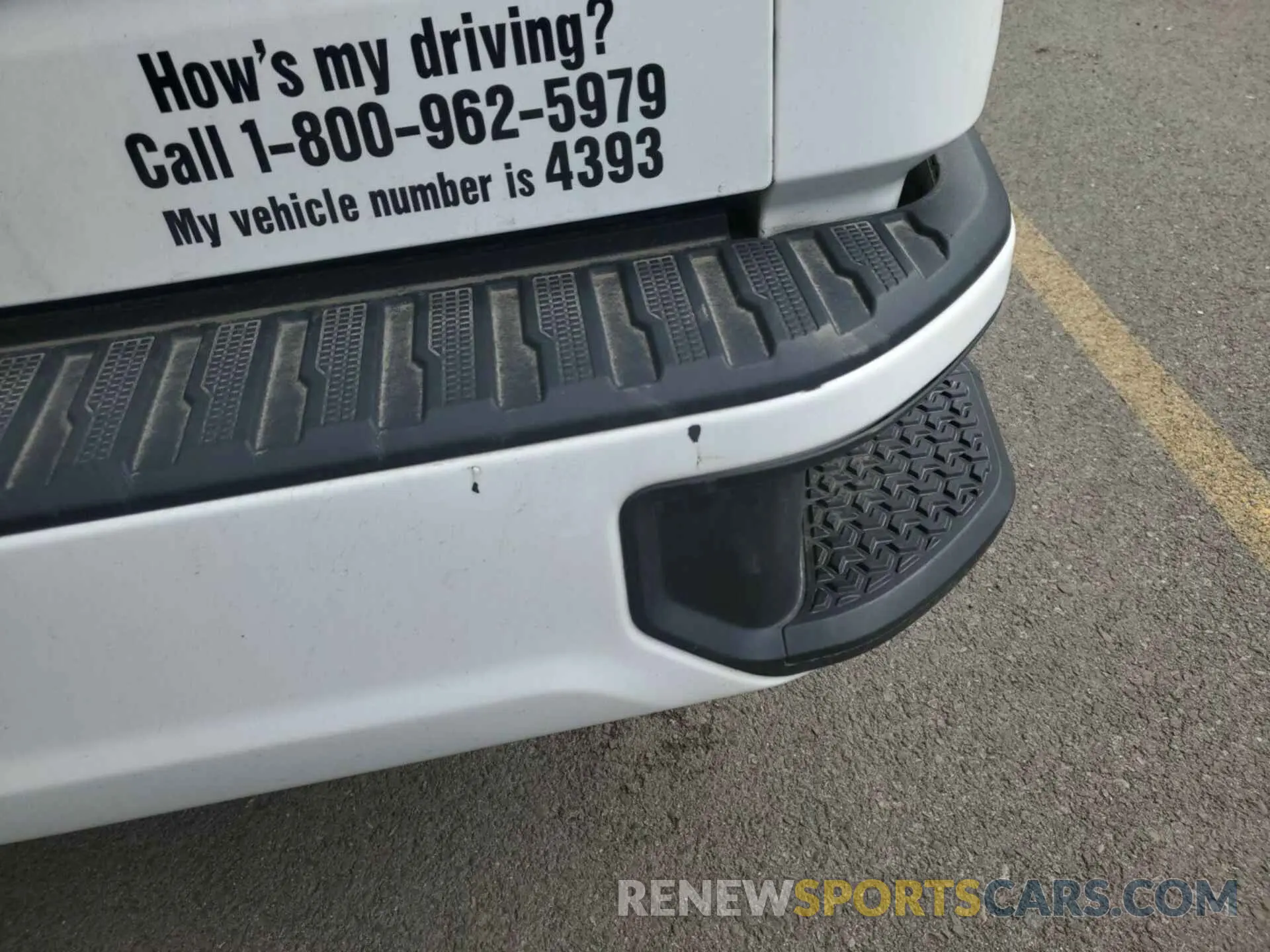 18 Photograph of a damaged car 1GCRDBEK3NZ615047 CHEVROLET SILVERADO 2022