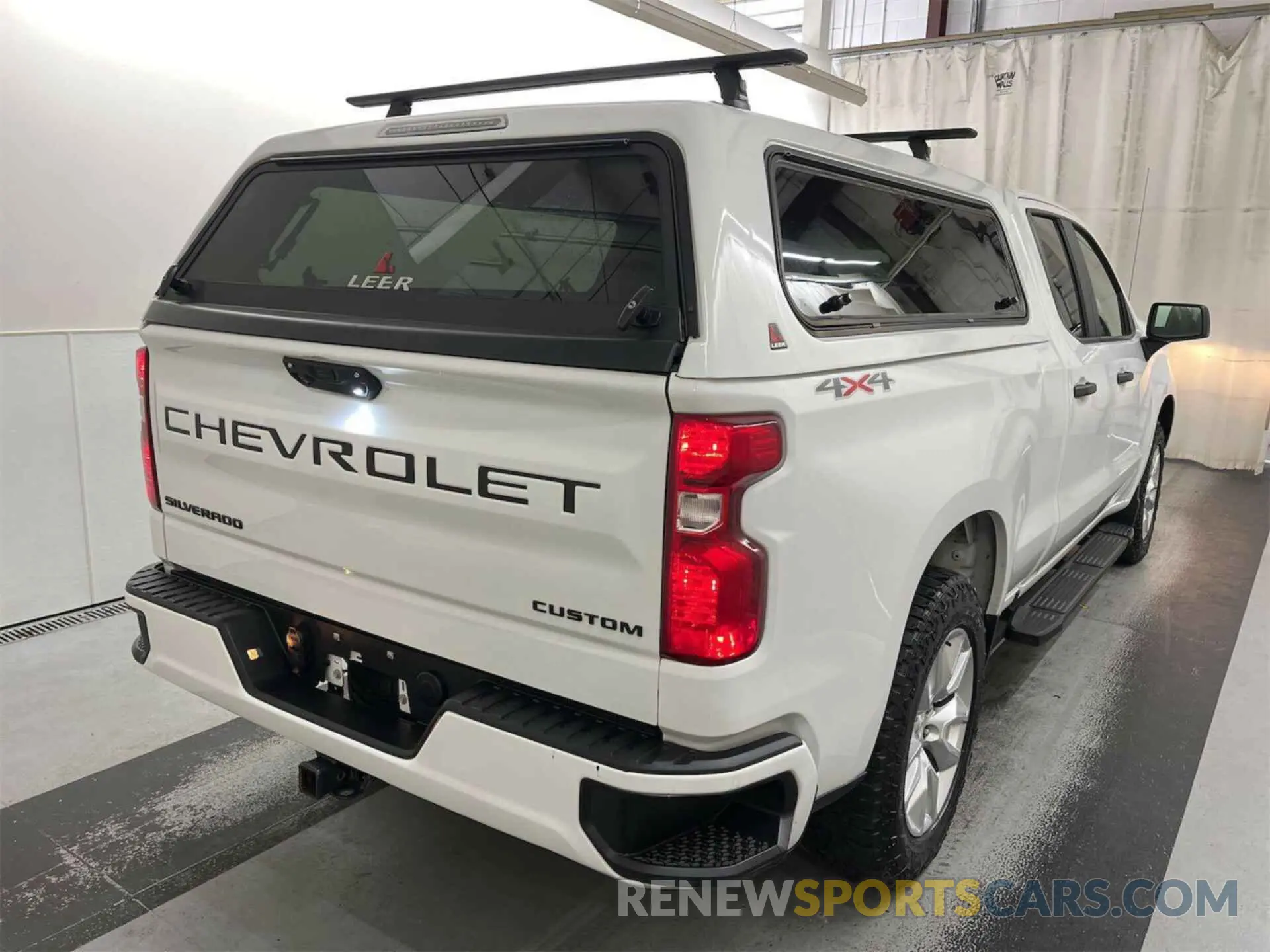 30 Photograph of a damaged car 1GCRDBEK3NZ615047 CHEVROLET SILVERADO 2022