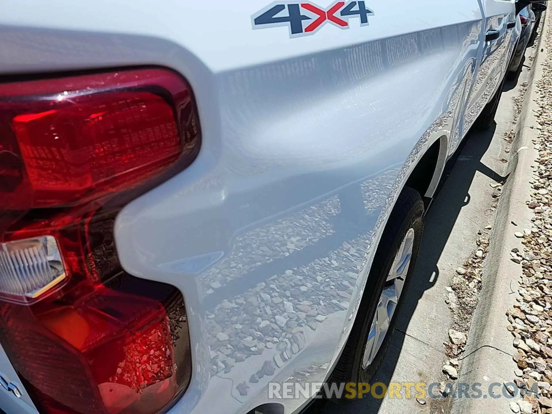 20 Photograph of a damaged car 3GCPDBEK3NG515957 CHEVROLET SILVERADO 2022