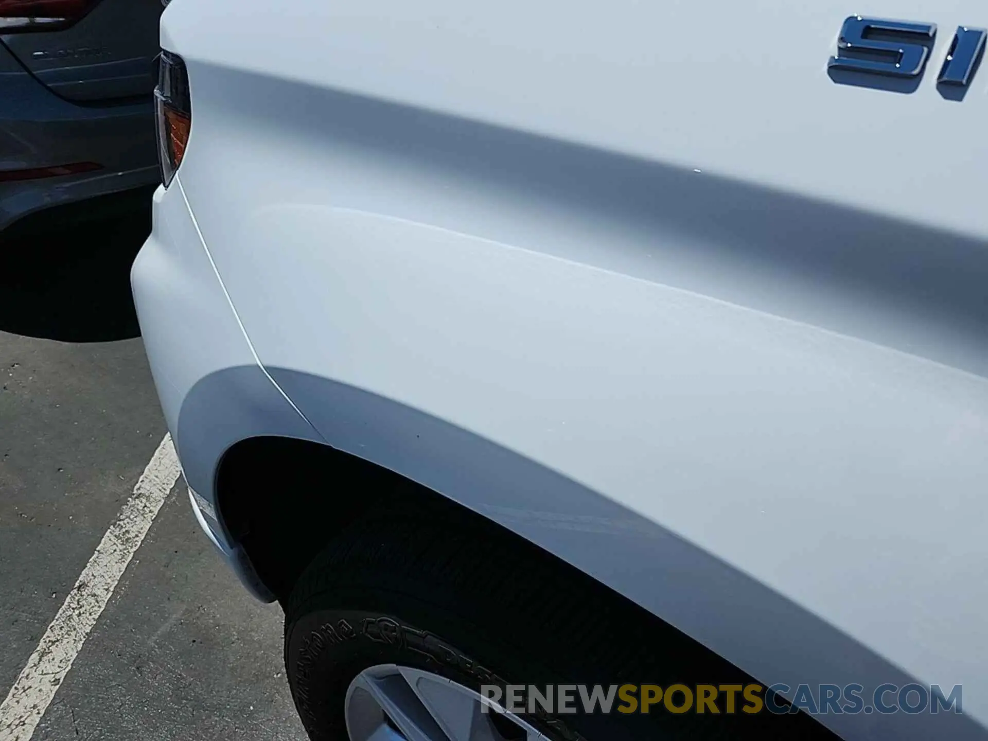 7 Photograph of a damaged car 3GCPDBEK3NG515957 CHEVROLET SILVERADO 2022