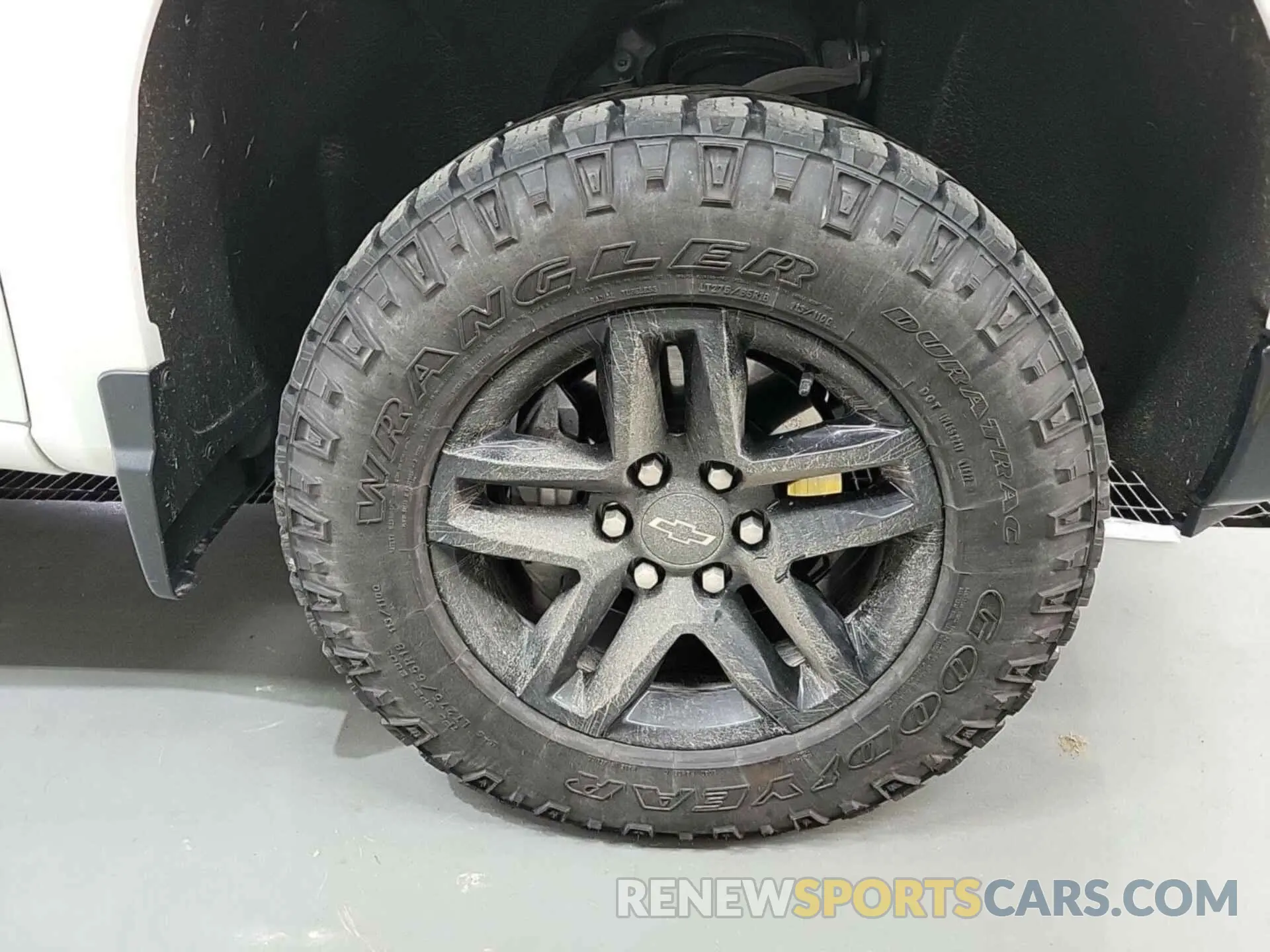 9 Photograph of a damaged car 3GCPDCED5NG583250 CHEVROLET SILVERADO 2022
