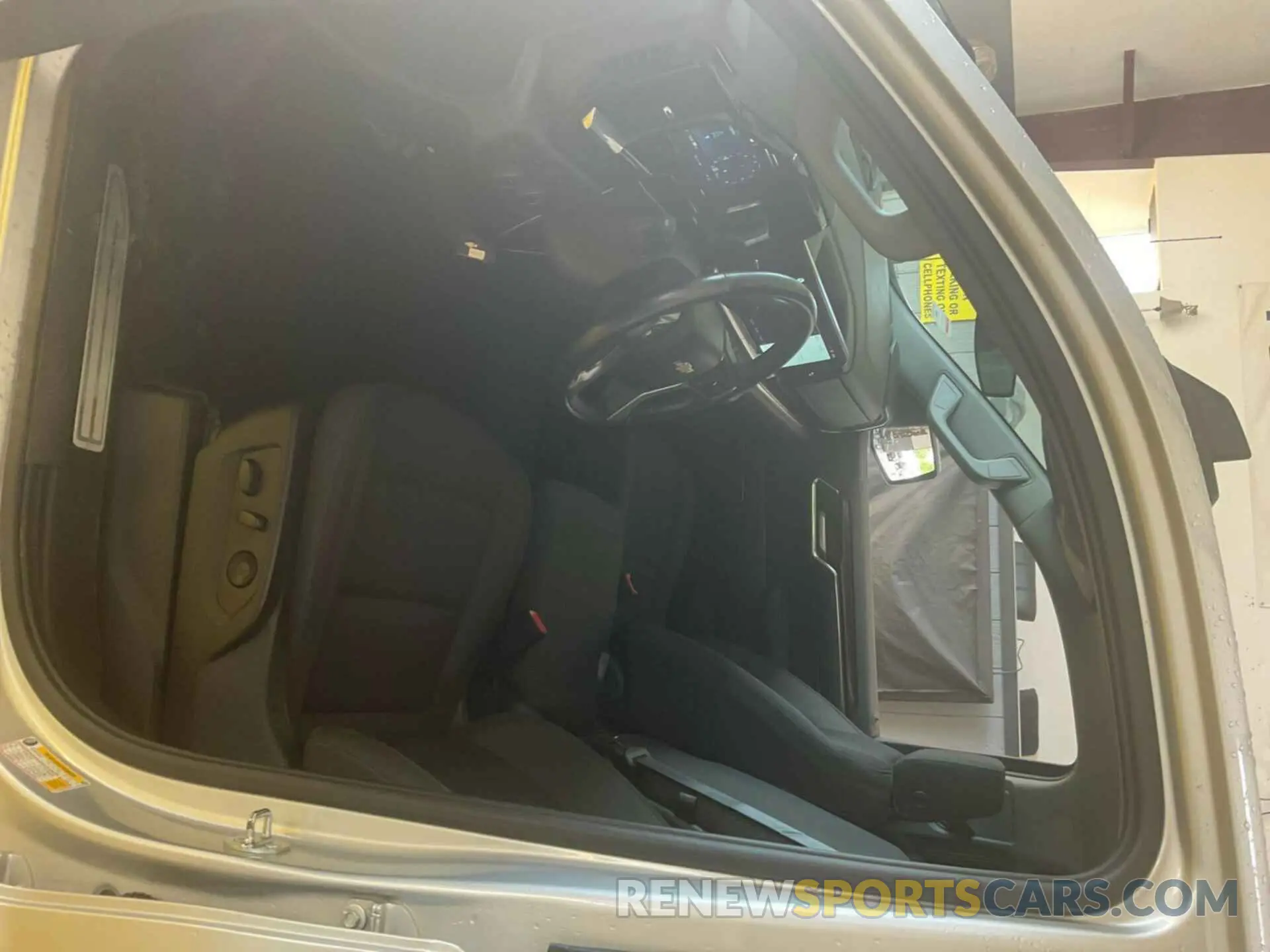 8 Photograph of a damaged car 3GCPDKEK7NG552297 CHEVROLET SILVERADO 2022