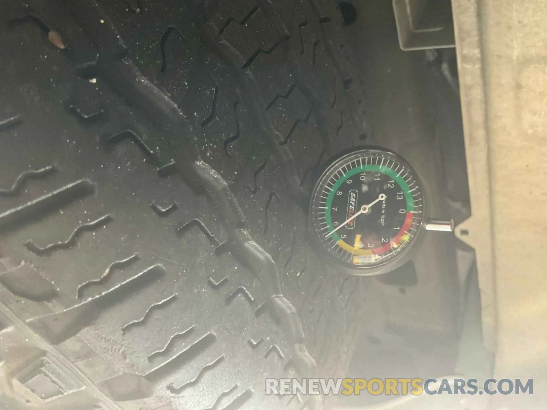 9 Photograph of a damaged car 3GCPDKEK7NG552297 CHEVROLET SILVERADO 2022
