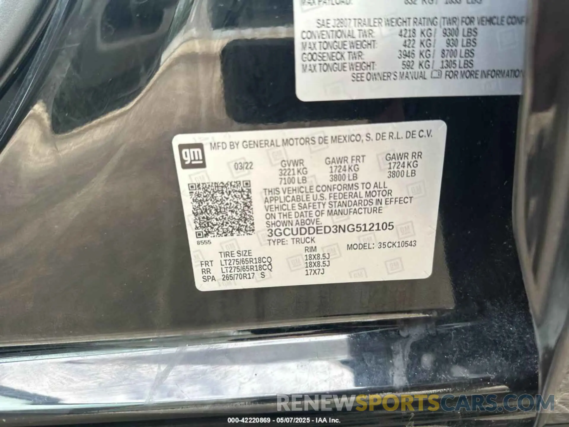 9 Photograph of a damaged car 3GCUDDED3NG512105 CHEVROLET SILVERADO 2022