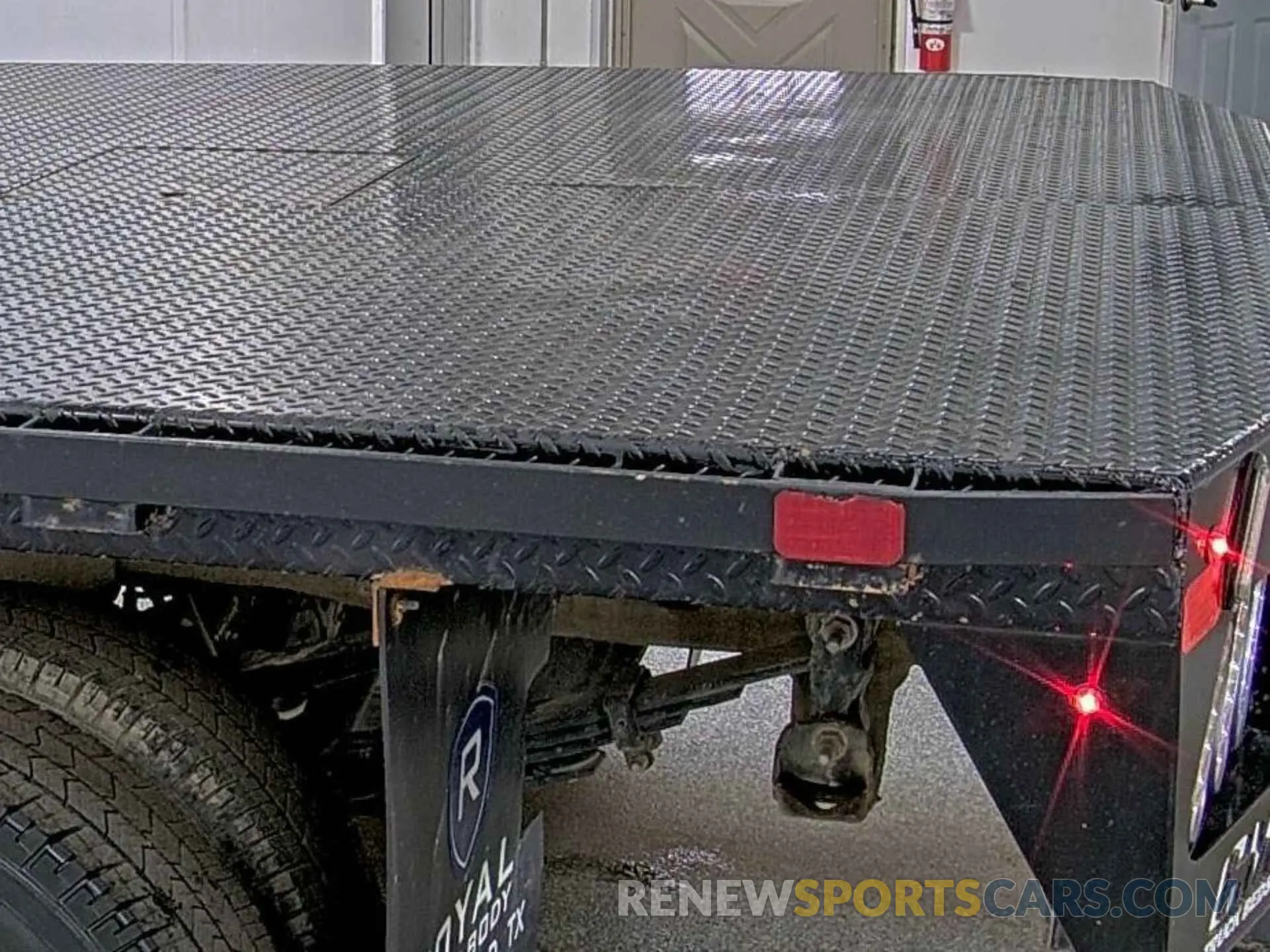 7 Photograph of a damaged car 1GB3WRE75PF158576 CHEVROLET SILVERADO 2023