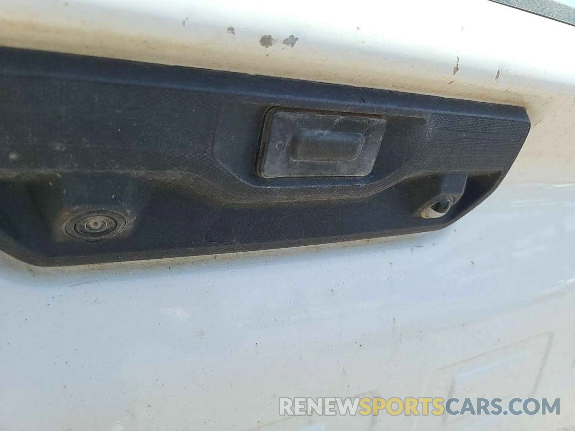 17 Photograph of a damaged car 1GC4YTE72PF101162 CHEVROLET SILVERADO 2023