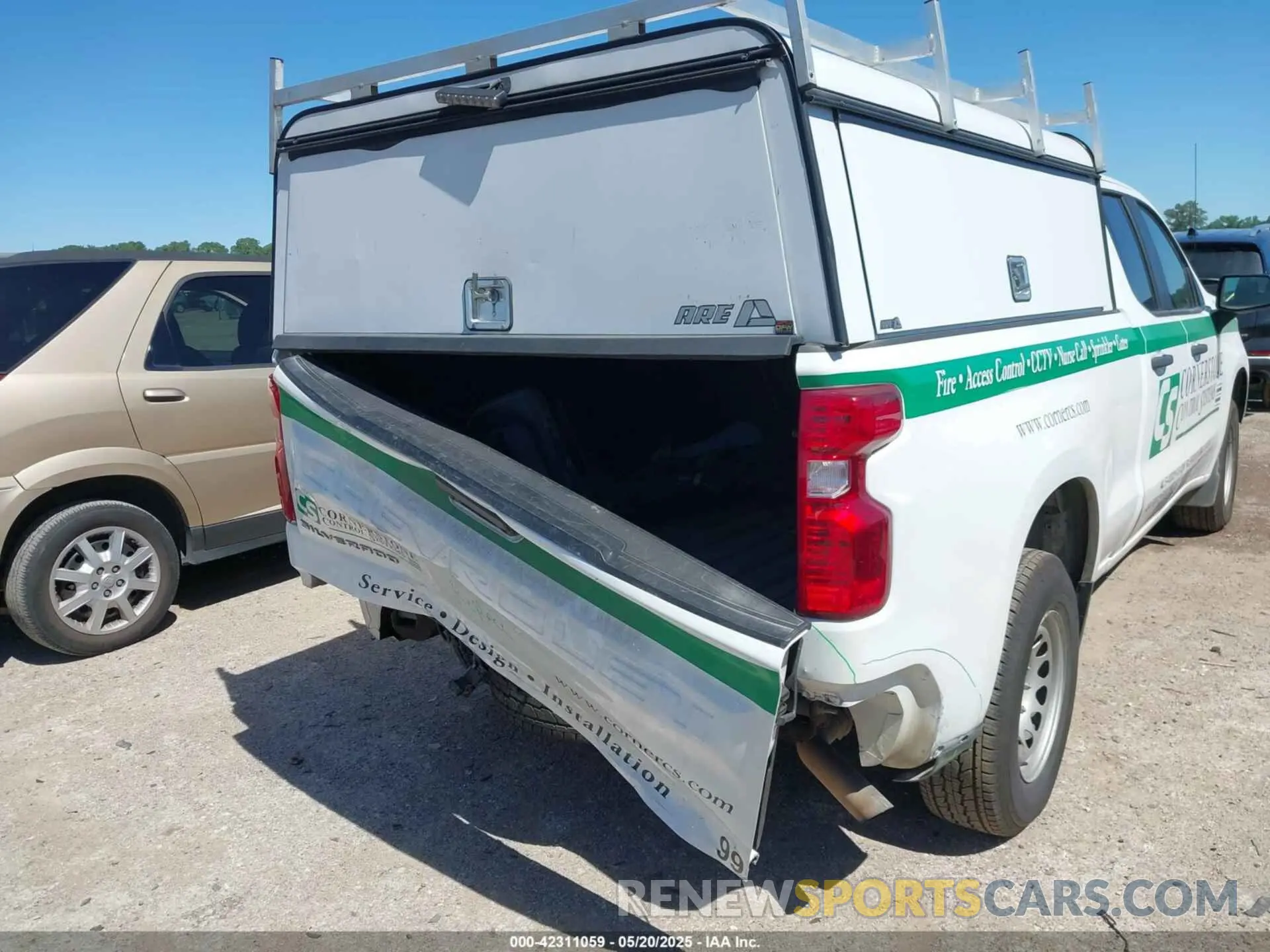 6 Photograph of a damaged car 1GCRAAEK4PZ148744 CHEVROLET SILVERADO 2023