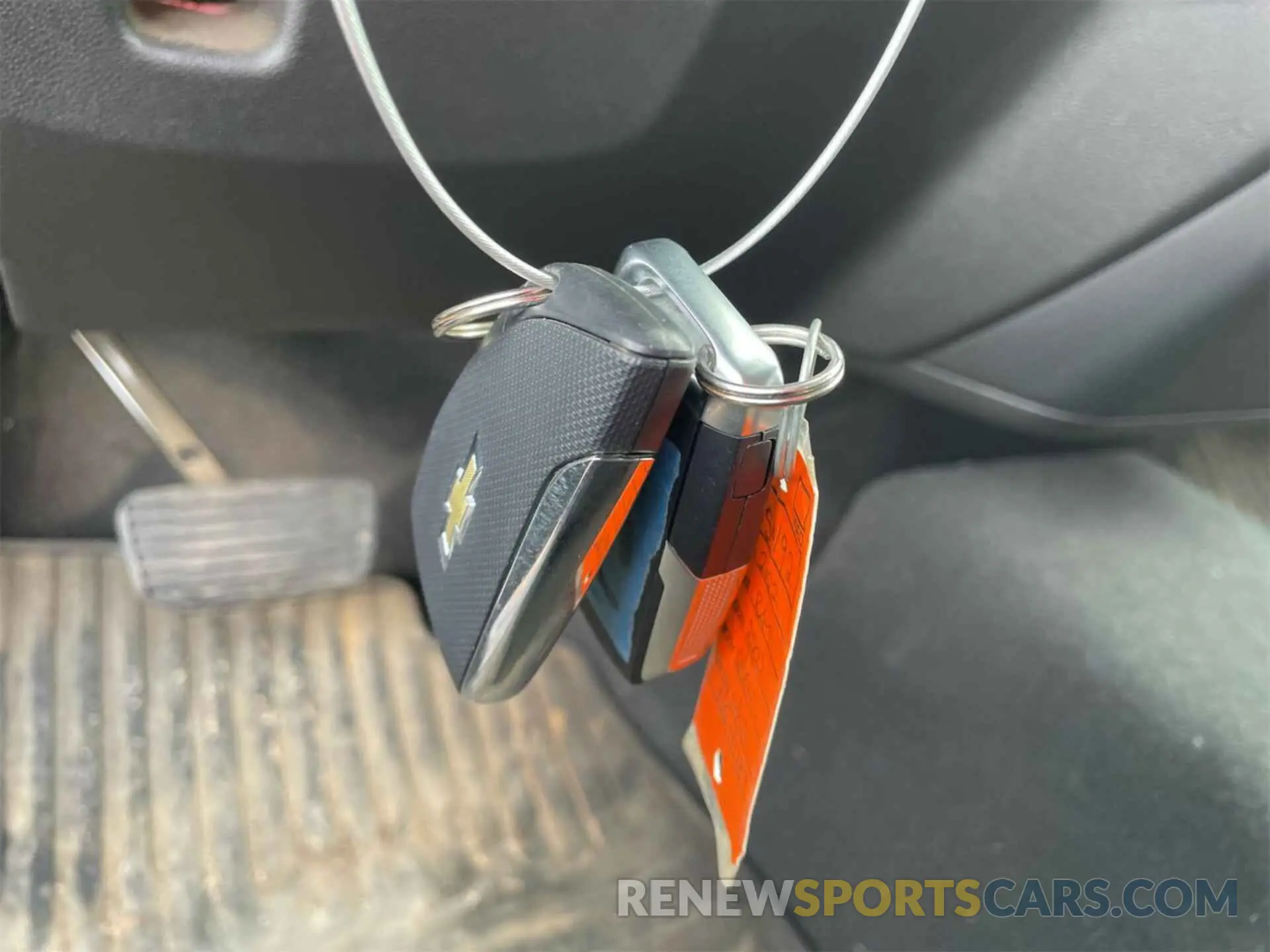 6 Photograph of a damaged car 1GC1YMEY0RF328631 CHEVROLET SILVERADO 2024