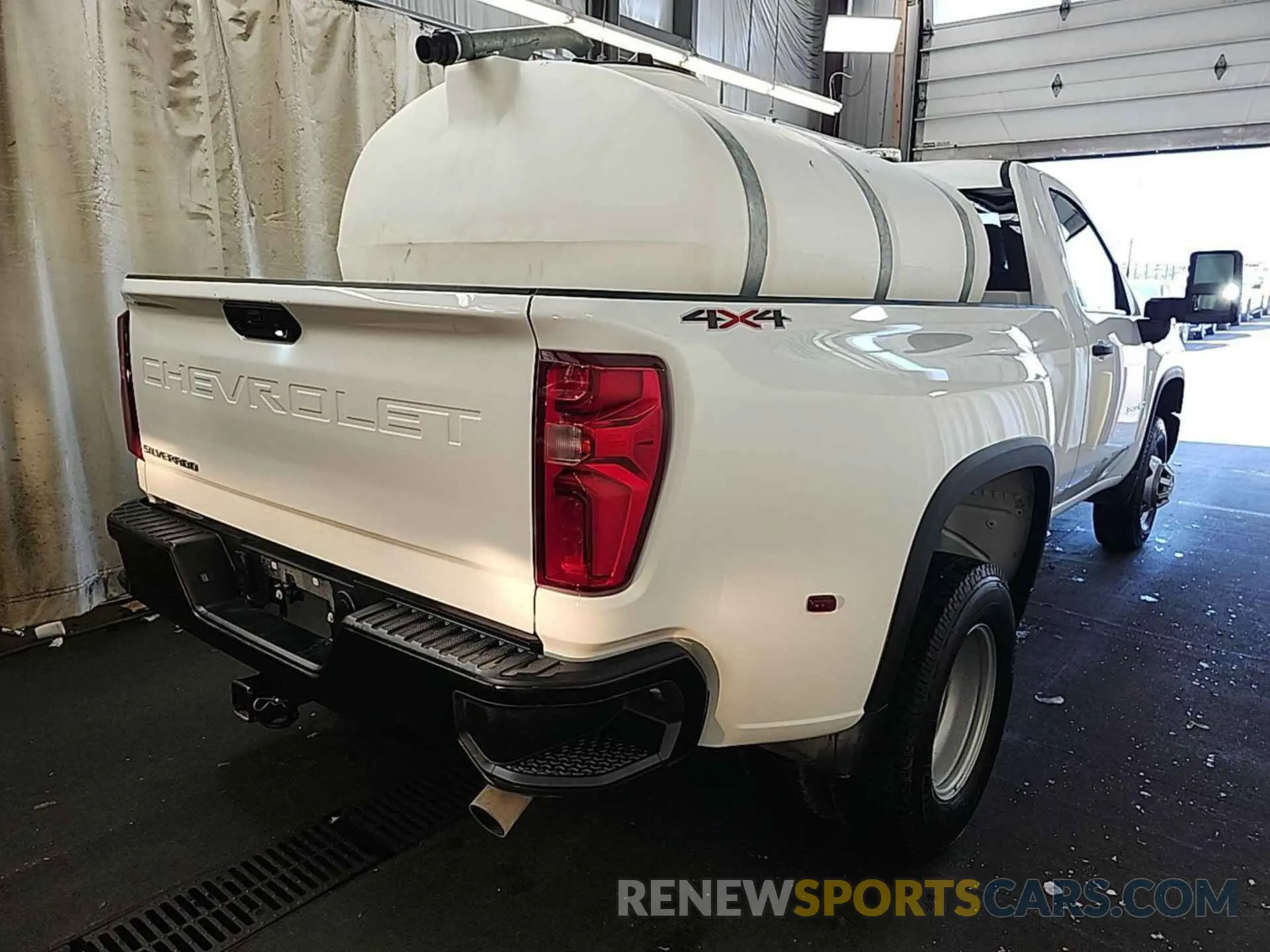 12 Photograph of a damaged car 1GC3YSE7XRF320282 CHEVROLET SILVERADO 2024