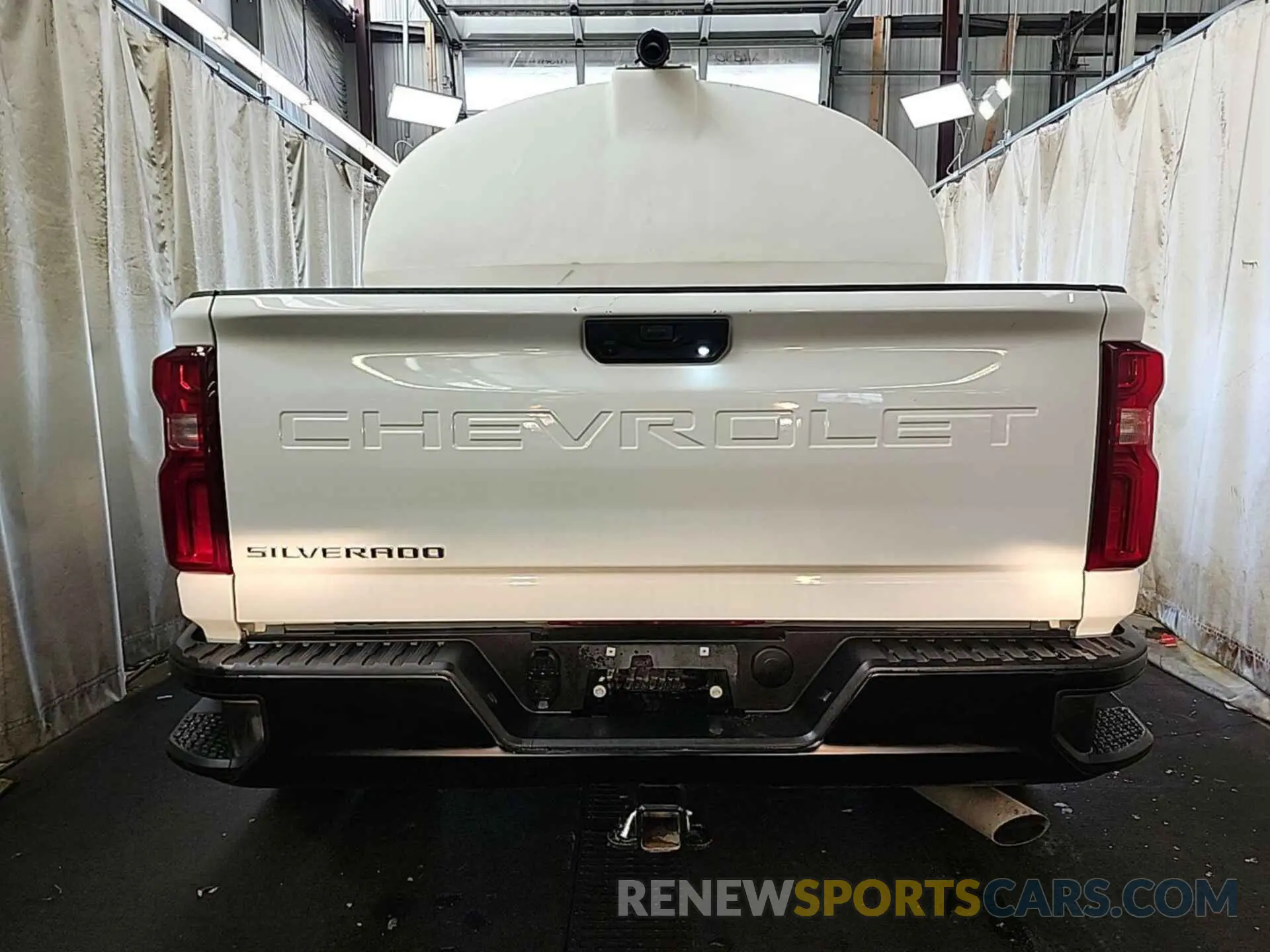2 Photograph of a damaged car 1GC3YSE7XRF320282 CHEVROLET SILVERADO 2024
