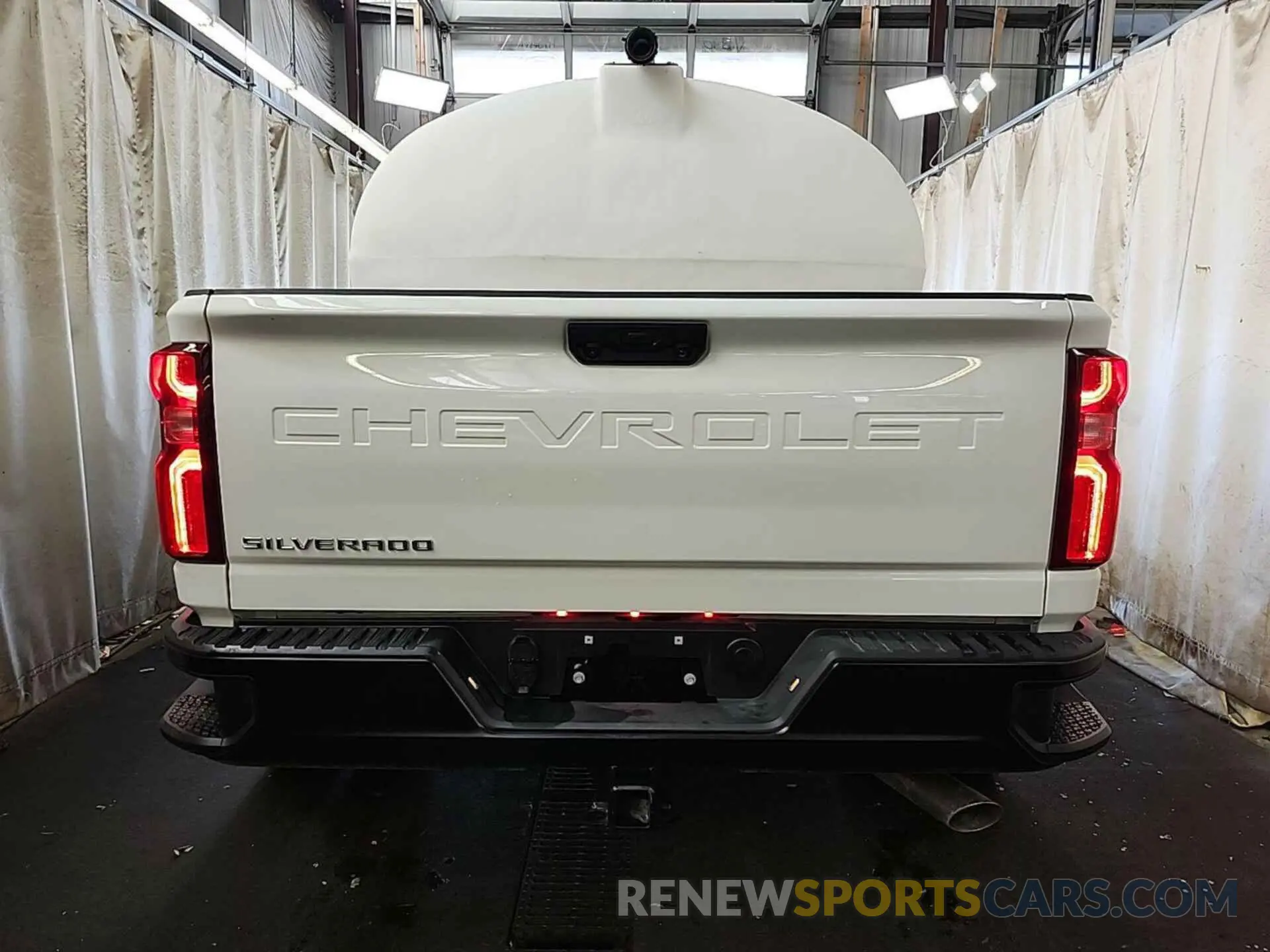 13 Photograph of a damaged car 1GC3YSE7XRF320475 CHEVROLET SILVERADO 2024