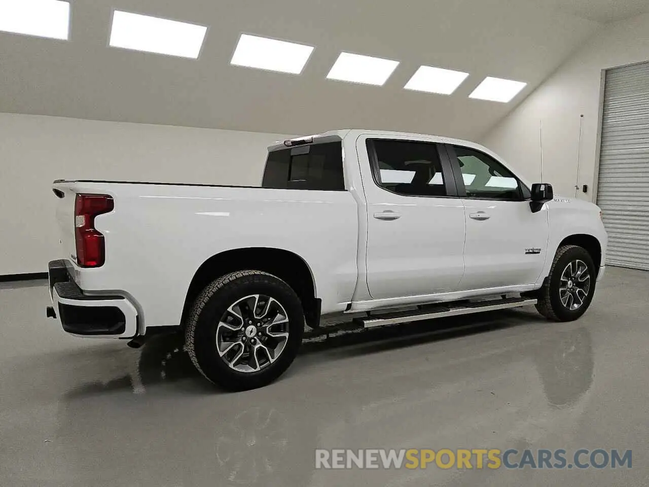 3 Photograph of a damaged car 1GCPADED7RZ325185 CHEVROLET SILVERADO 2024