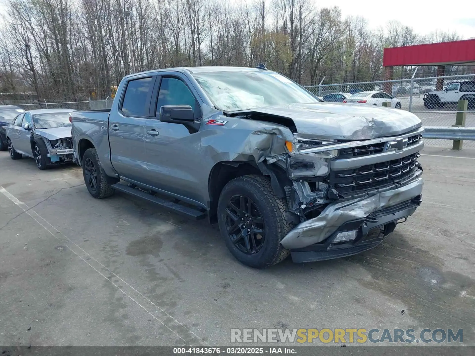 1 Photograph of a damaged car 2GCUDEED1R1247768 CHEVROLET SILVERADO 2024