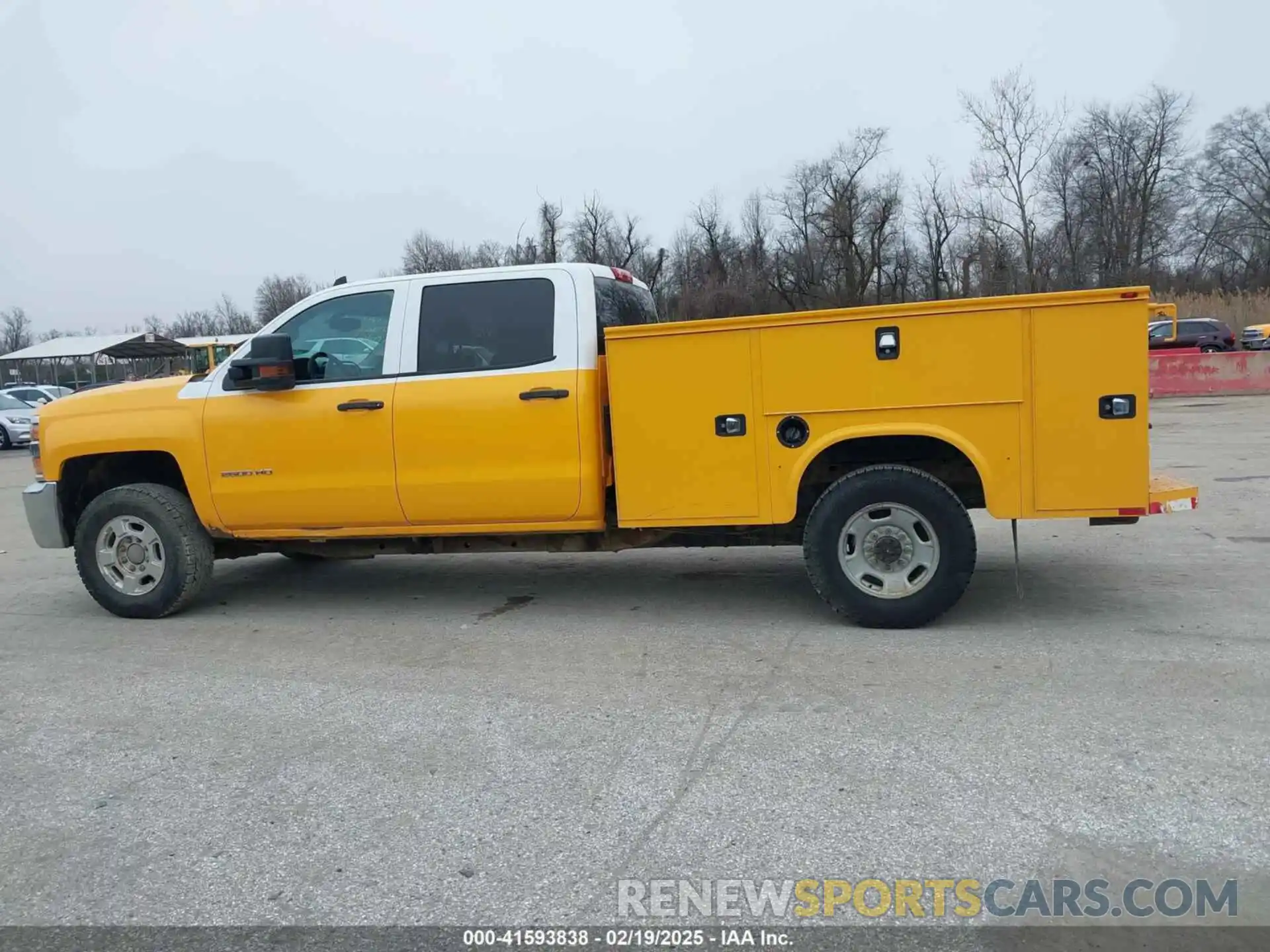 14 Photograph of a damaged car 1GB1KSEG6KF197048 CHEVROLET SILVERADO 2500HD 2019