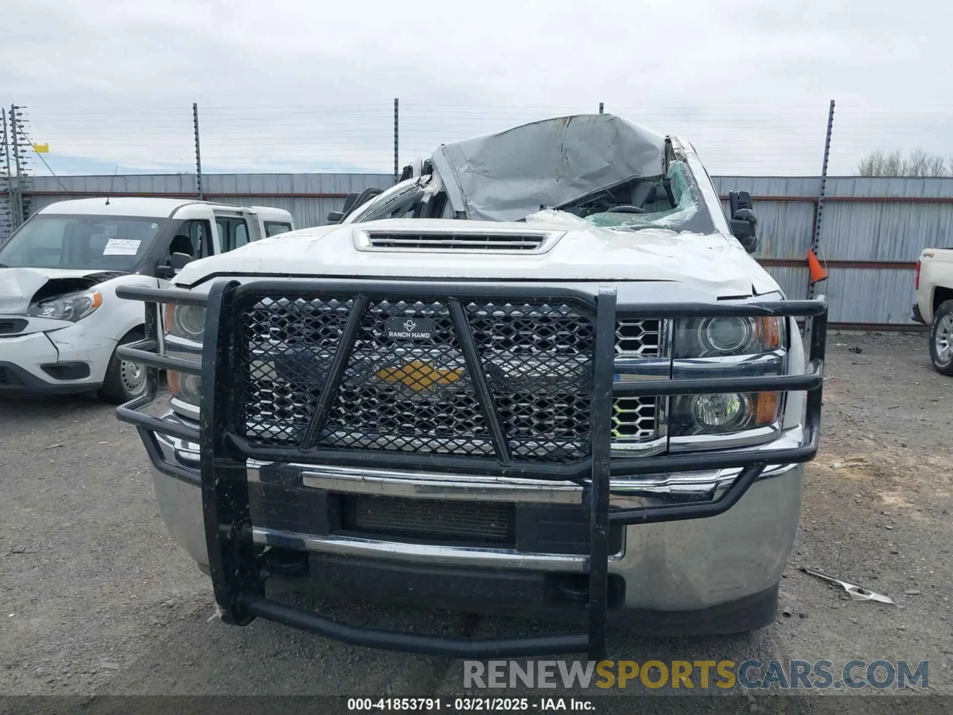 12 Photograph of a damaged car 1GC1KREY2KF220273 CHEVROLET SILVERADO 2500HD 2019