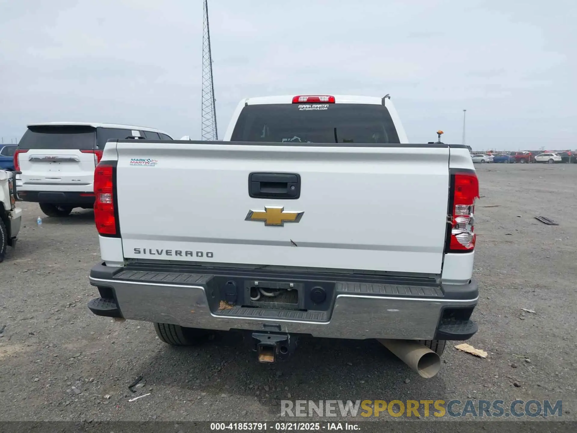 16 Photograph of a damaged car 1GC1KREY2KF220273 CHEVROLET SILVERADO 2500HD 2019