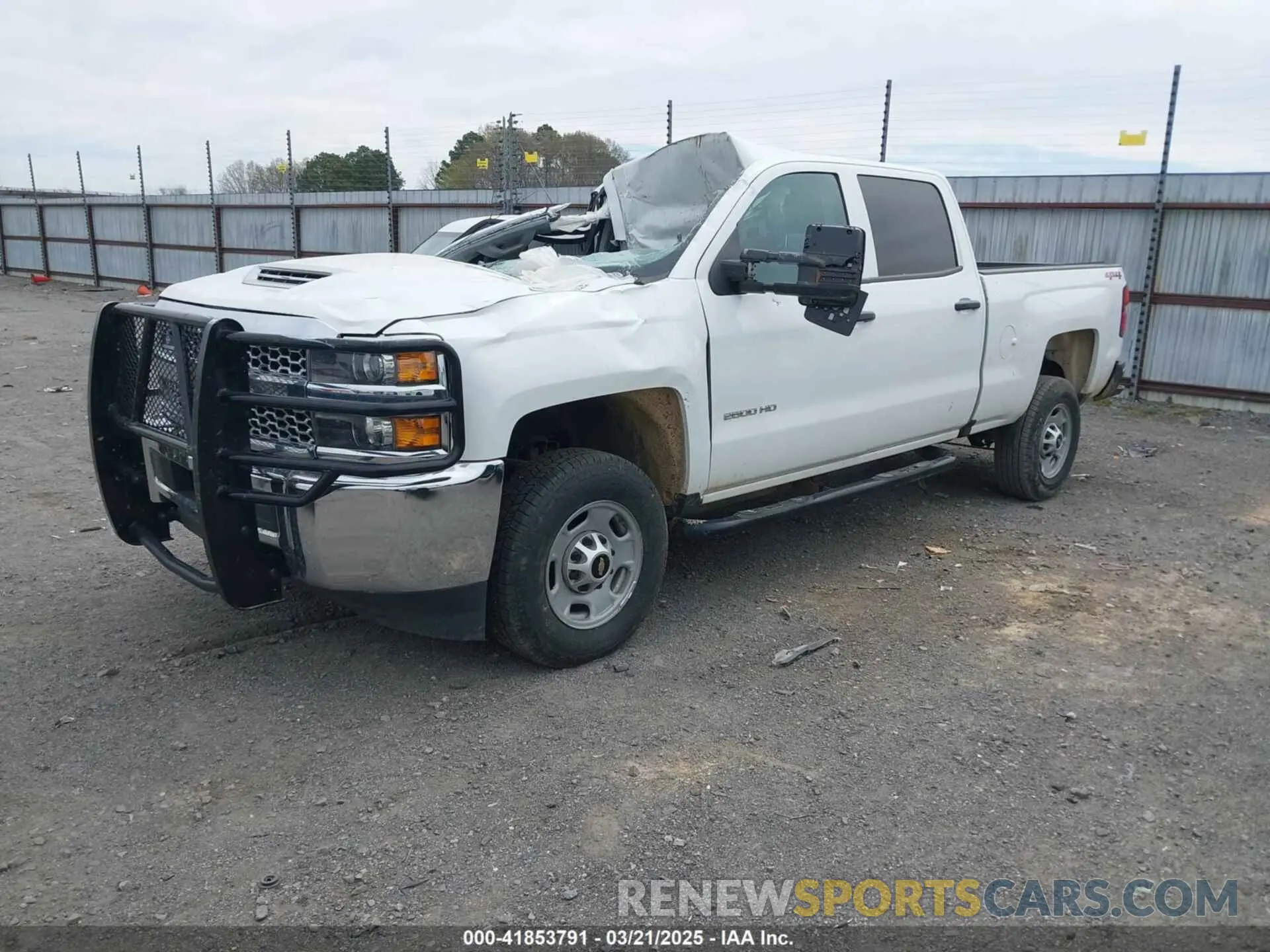 2 Photograph of a damaged car 1GC1KREY2KF220273 CHEVROLET SILVERADO 2500HD 2019