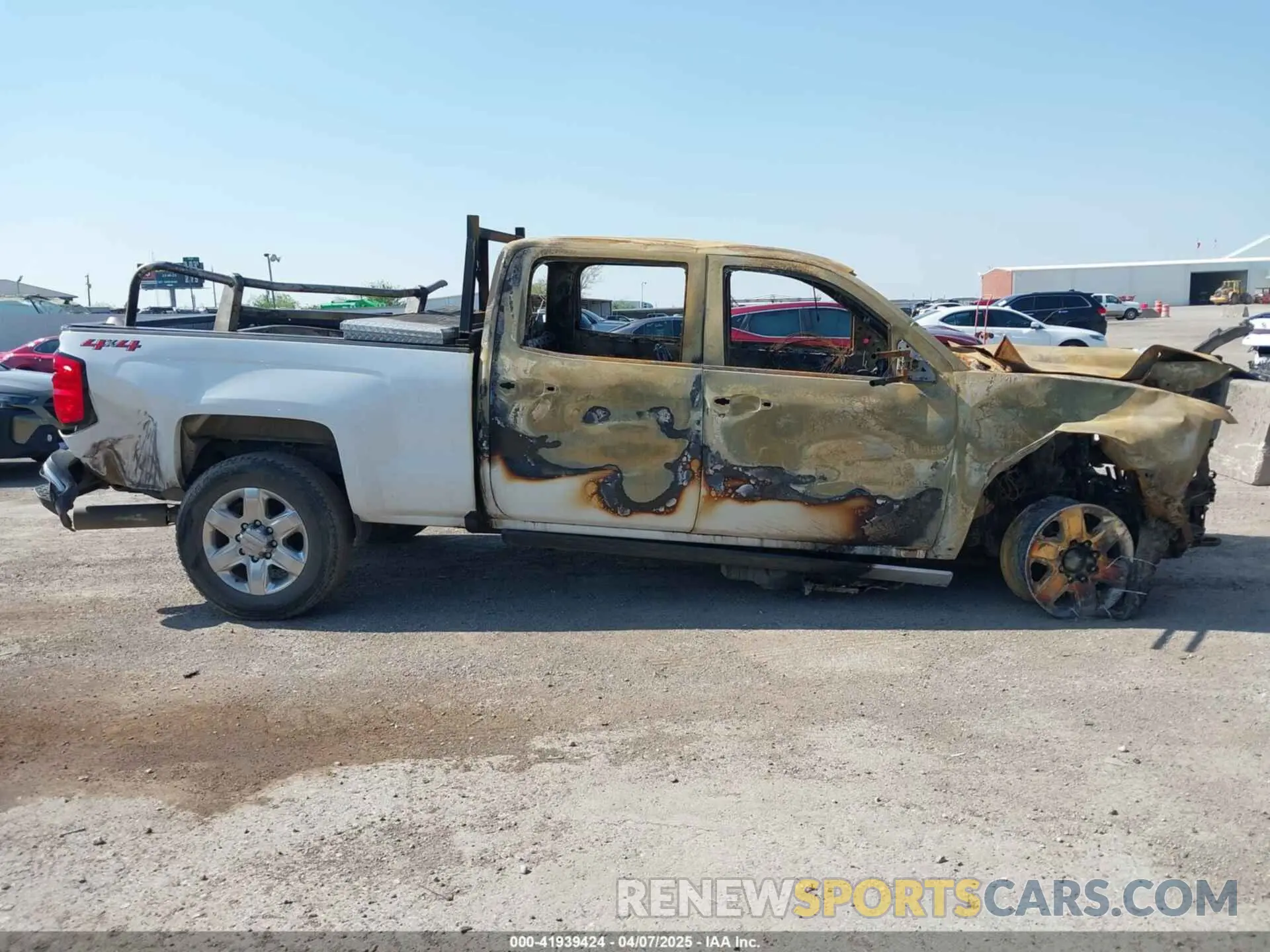 13 Photograph of a damaged car 1GC1KREY8KF191474 CHEVROLET SILVERADO 2500HD 2019