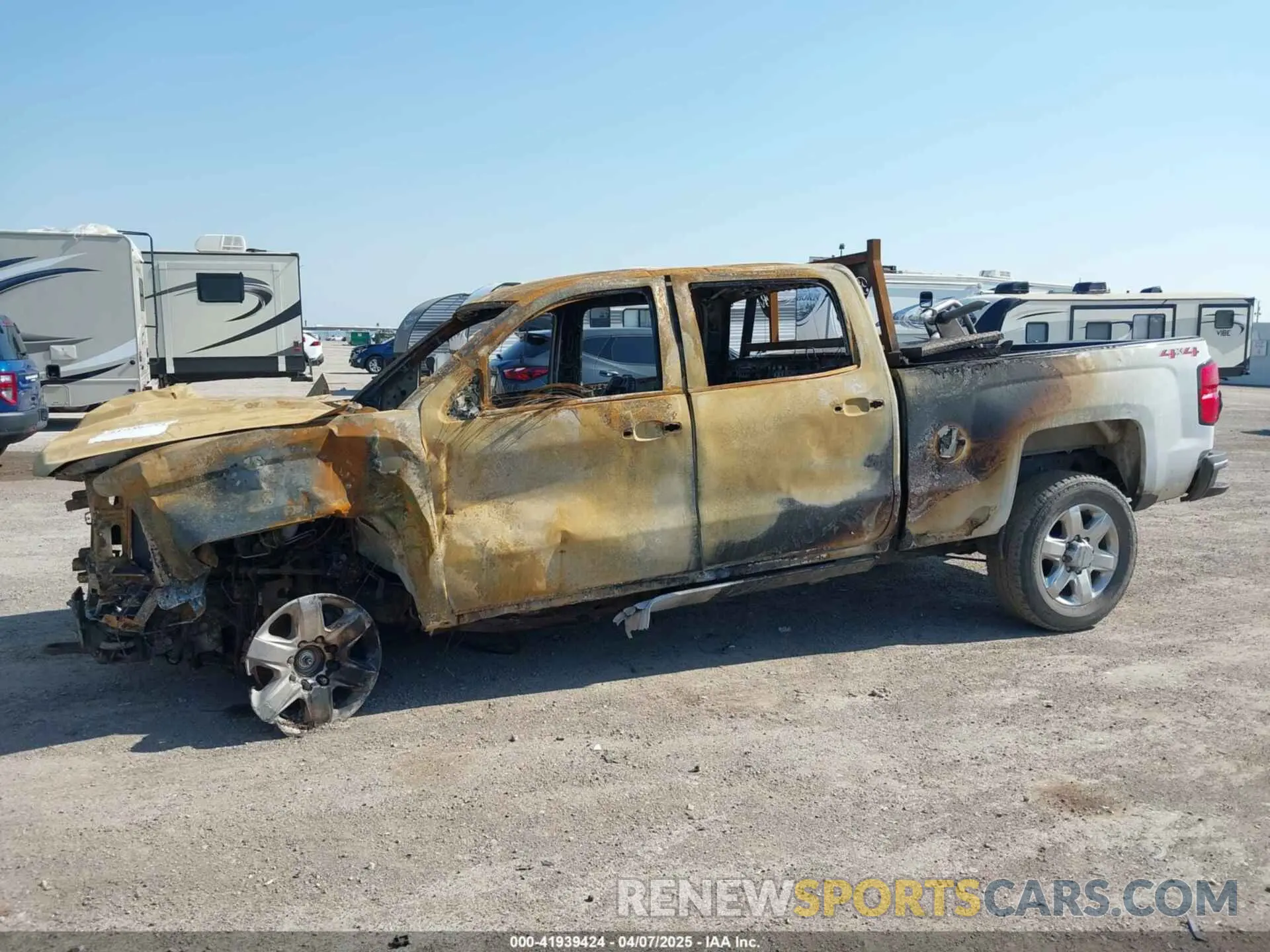 6 Photograph of a damaged car 1GC1KREY8KF191474 CHEVROLET SILVERADO 2500HD 2019