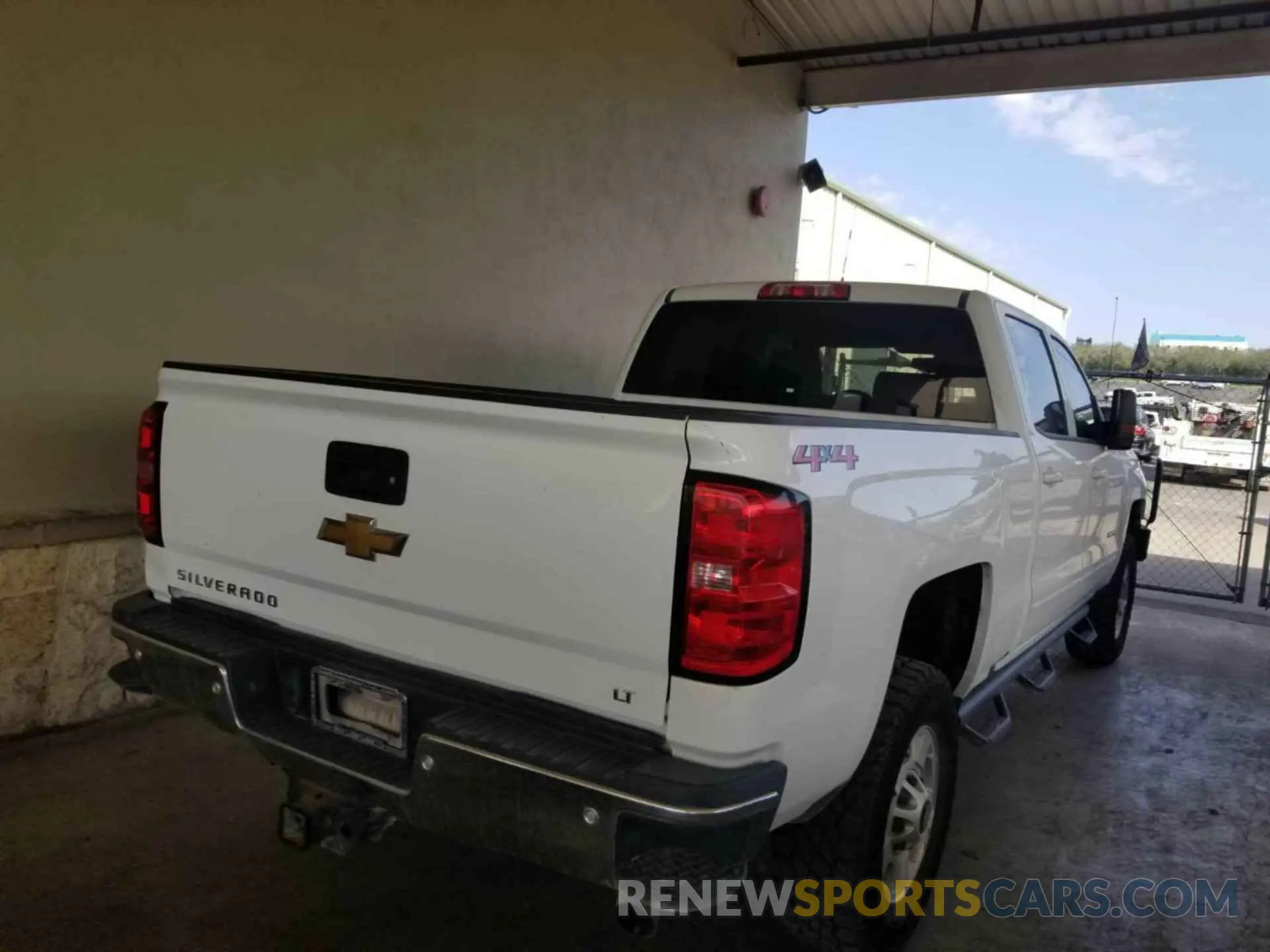 22 Photograph of a damaged car 1GC1KSEG2KF127395 CHEVROLET SILVERADO 2500HD 2019
