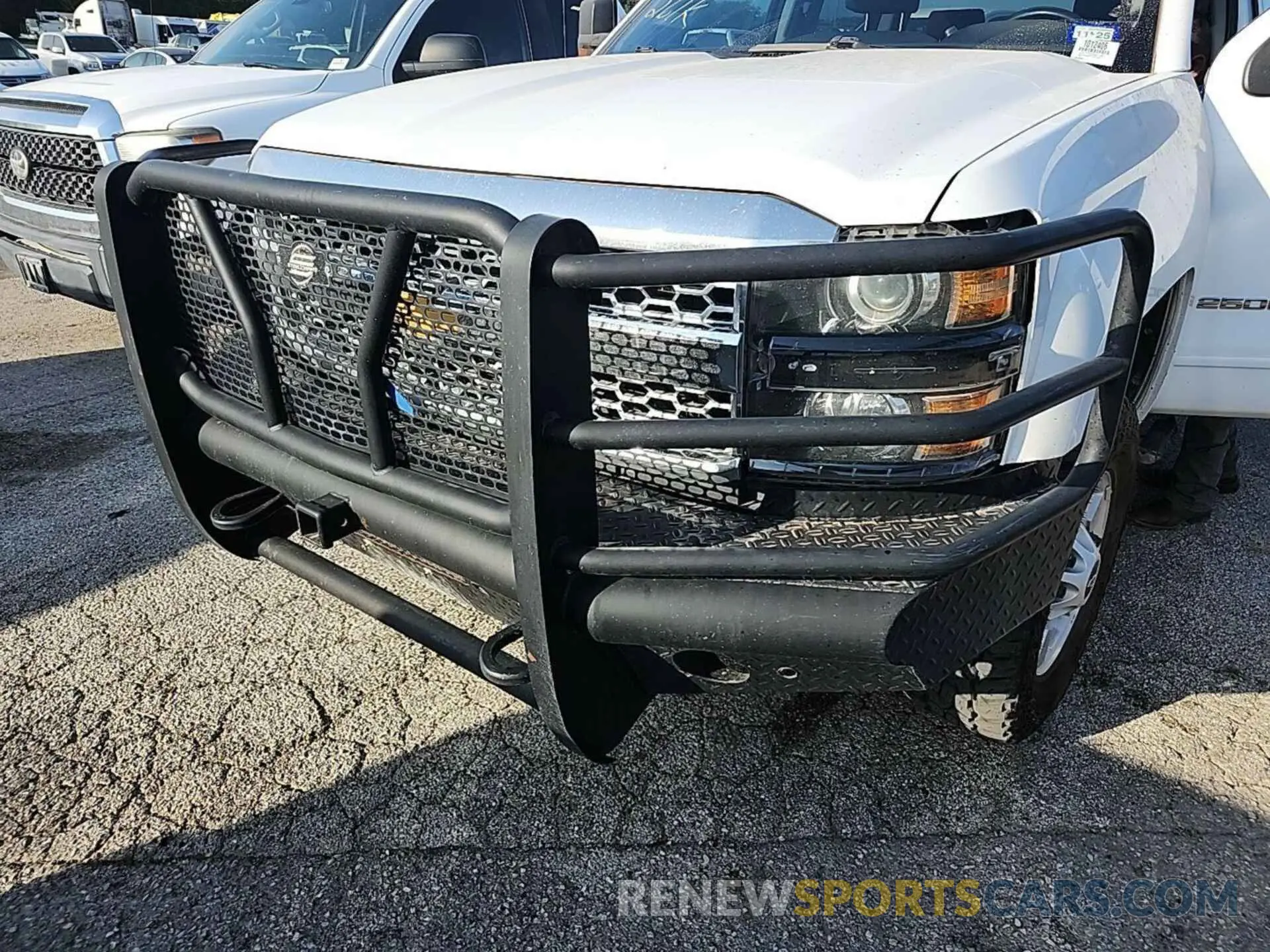 4 Photograph of a damaged car 1GC1KSEG2KF127395 CHEVROLET SILVERADO 2500HD 2019