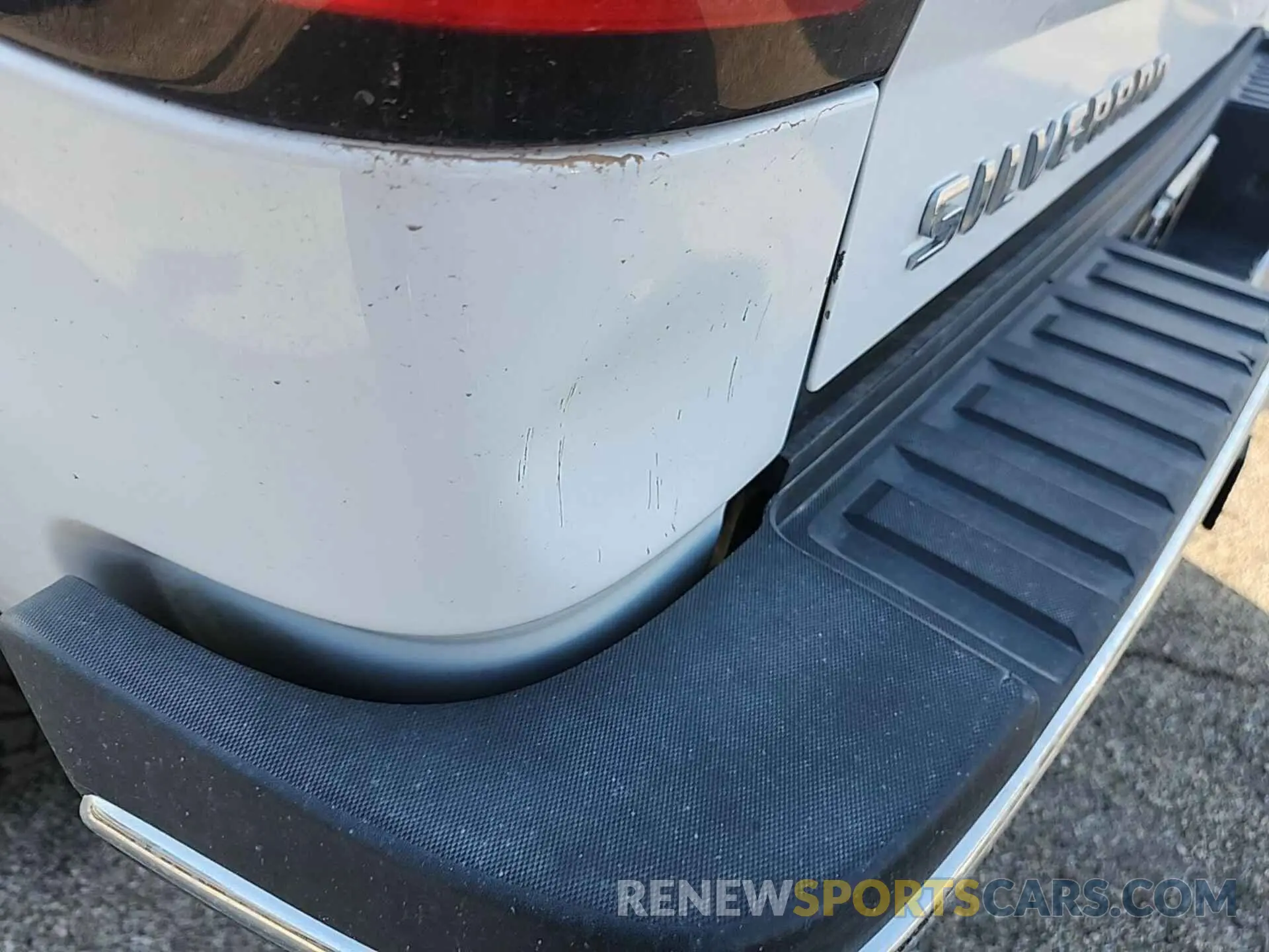 9 Photograph of a damaged car 1GC1KSEG2KF127395 CHEVROLET SILVERADO 2500HD 2019