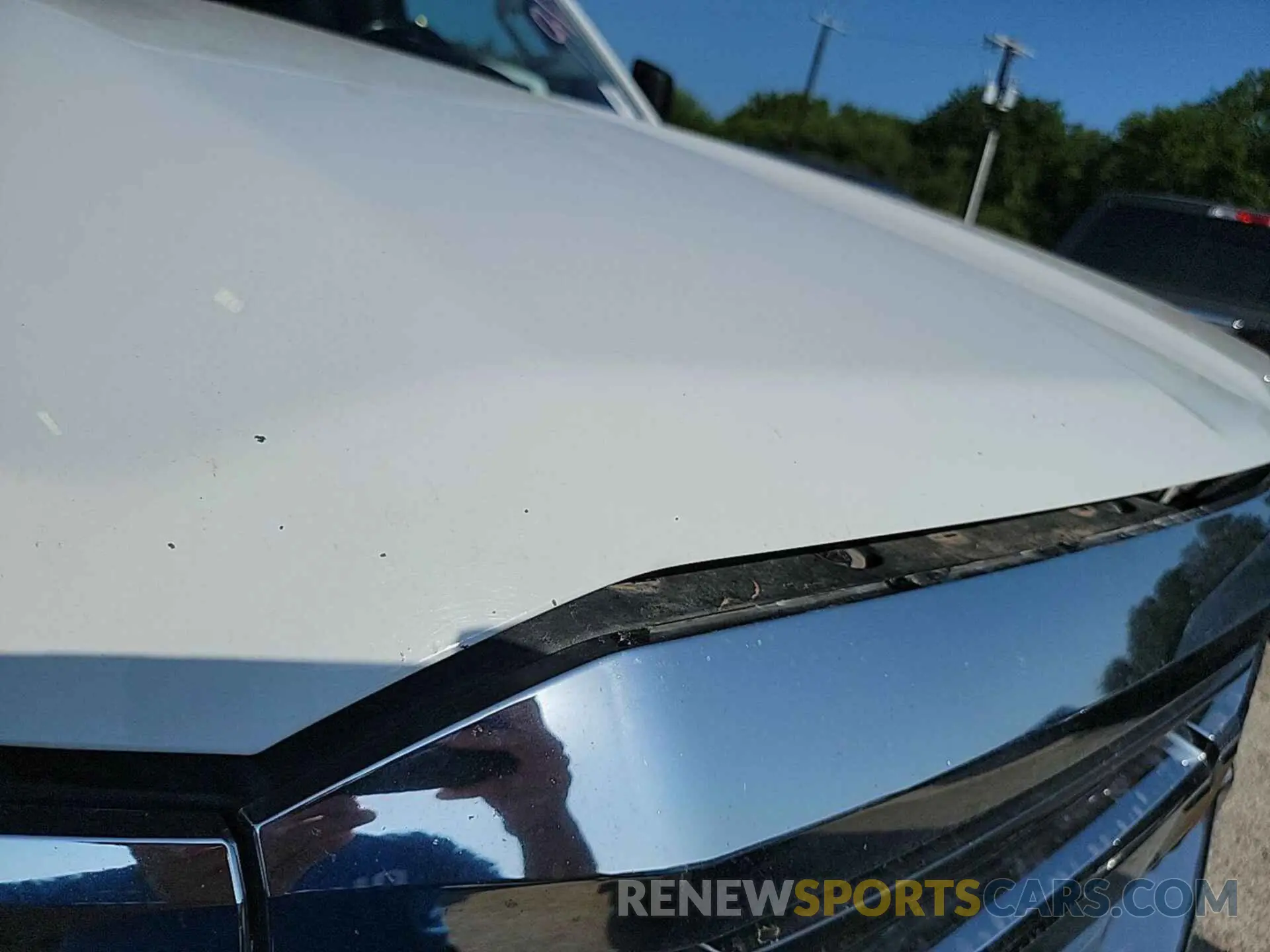15 Photograph of a damaged car 1GC1KSEG2KF277815 CHEVROLET SILVERADO 2500HD 2019