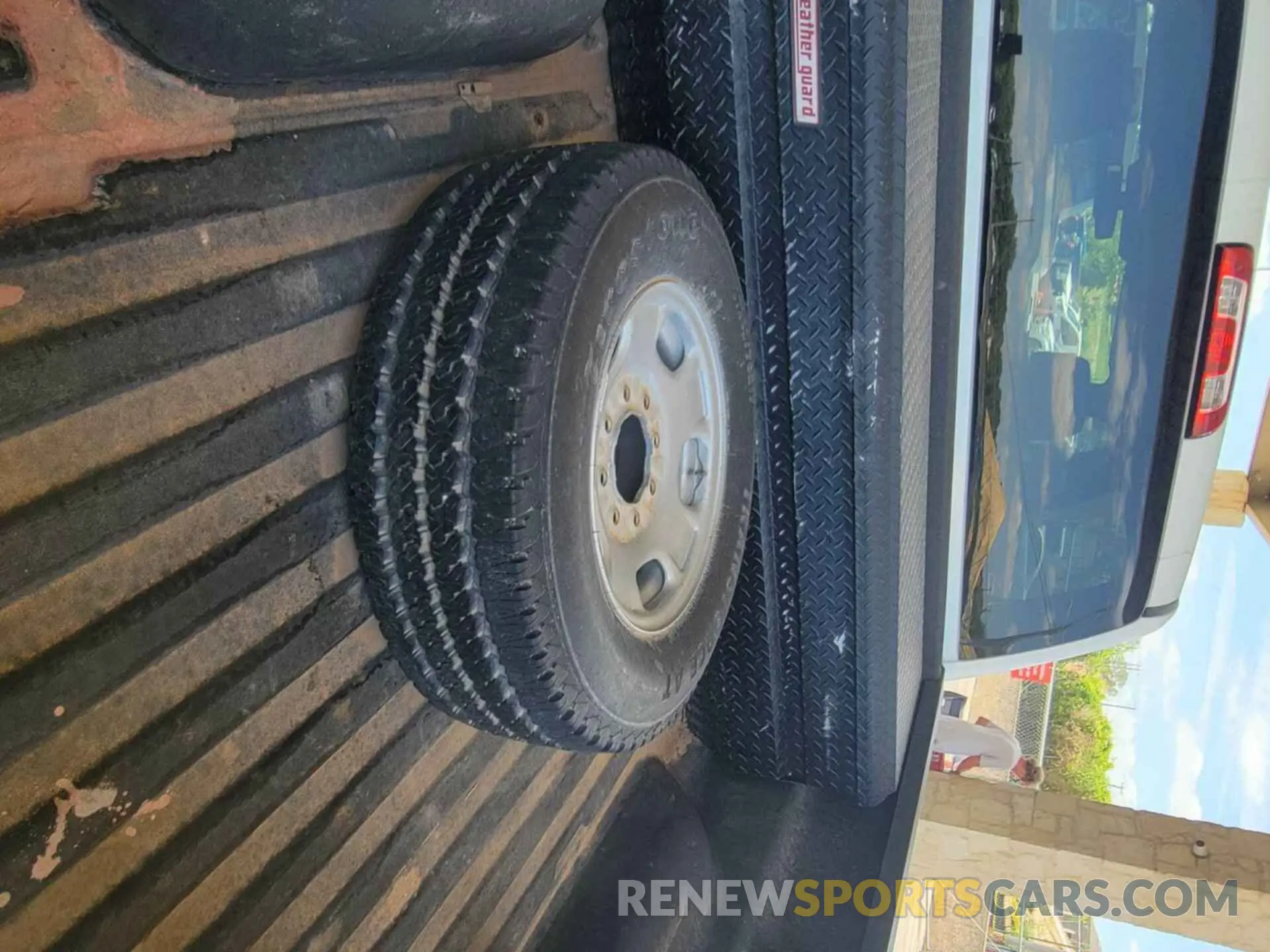 20 Photograph of a damaged car 1GC1KSEG2KF277815 CHEVROLET SILVERADO 2500HD 2019