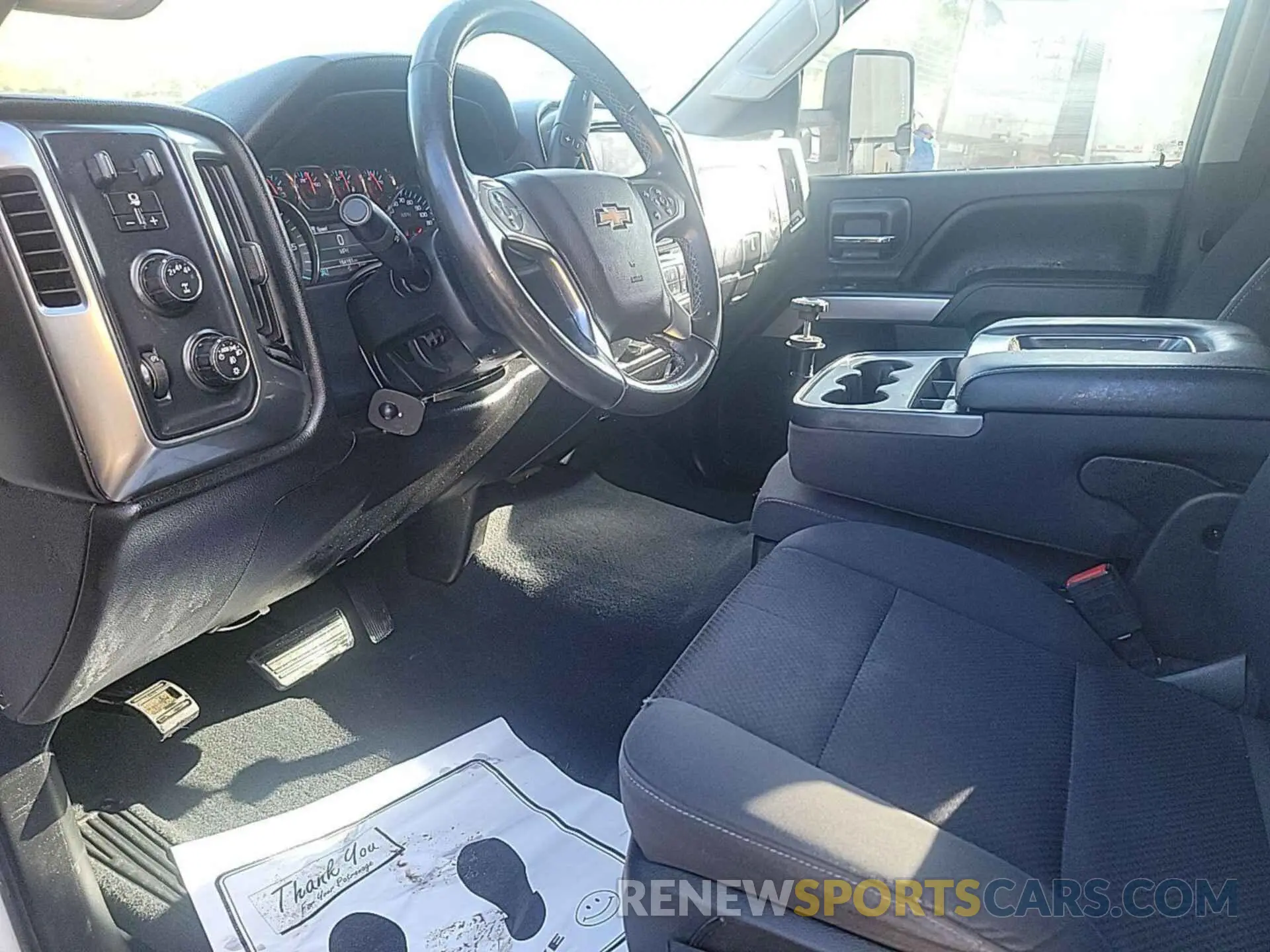 25 Photograph of a damaged car 1GC1KSEG2KF277815 CHEVROLET SILVERADO 2500HD 2019